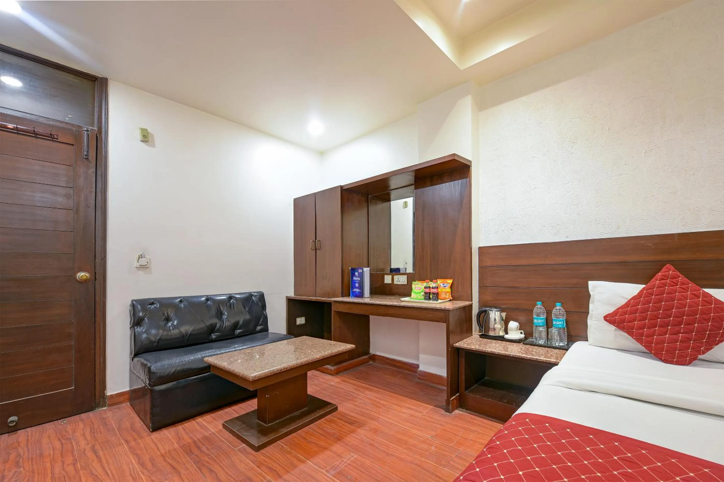 Classic Triple Room in The Raj at New Delhi Railway Station