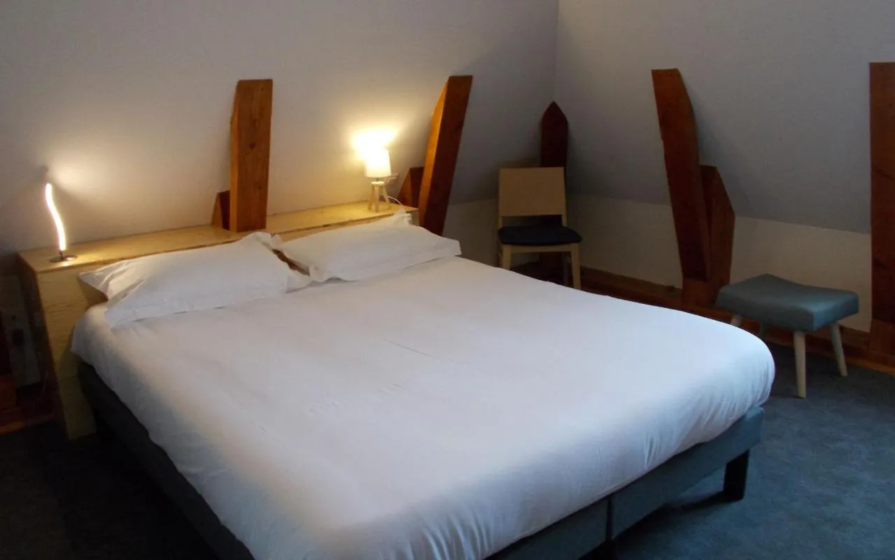 Double Room in Logis Hotel De La Poste