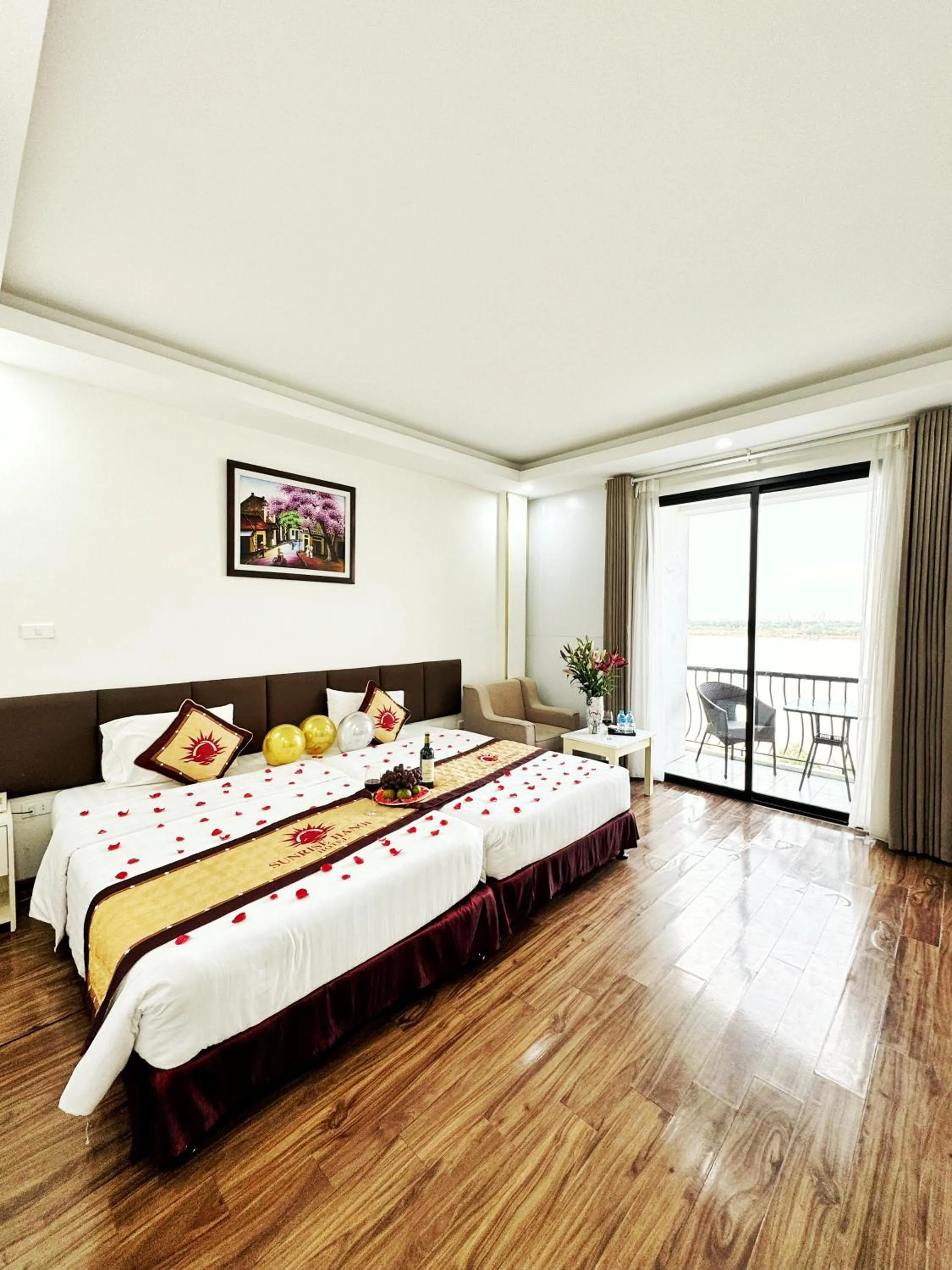 Deluxe Double or Twin Room with City View in Sunrise Hanoi Hotel