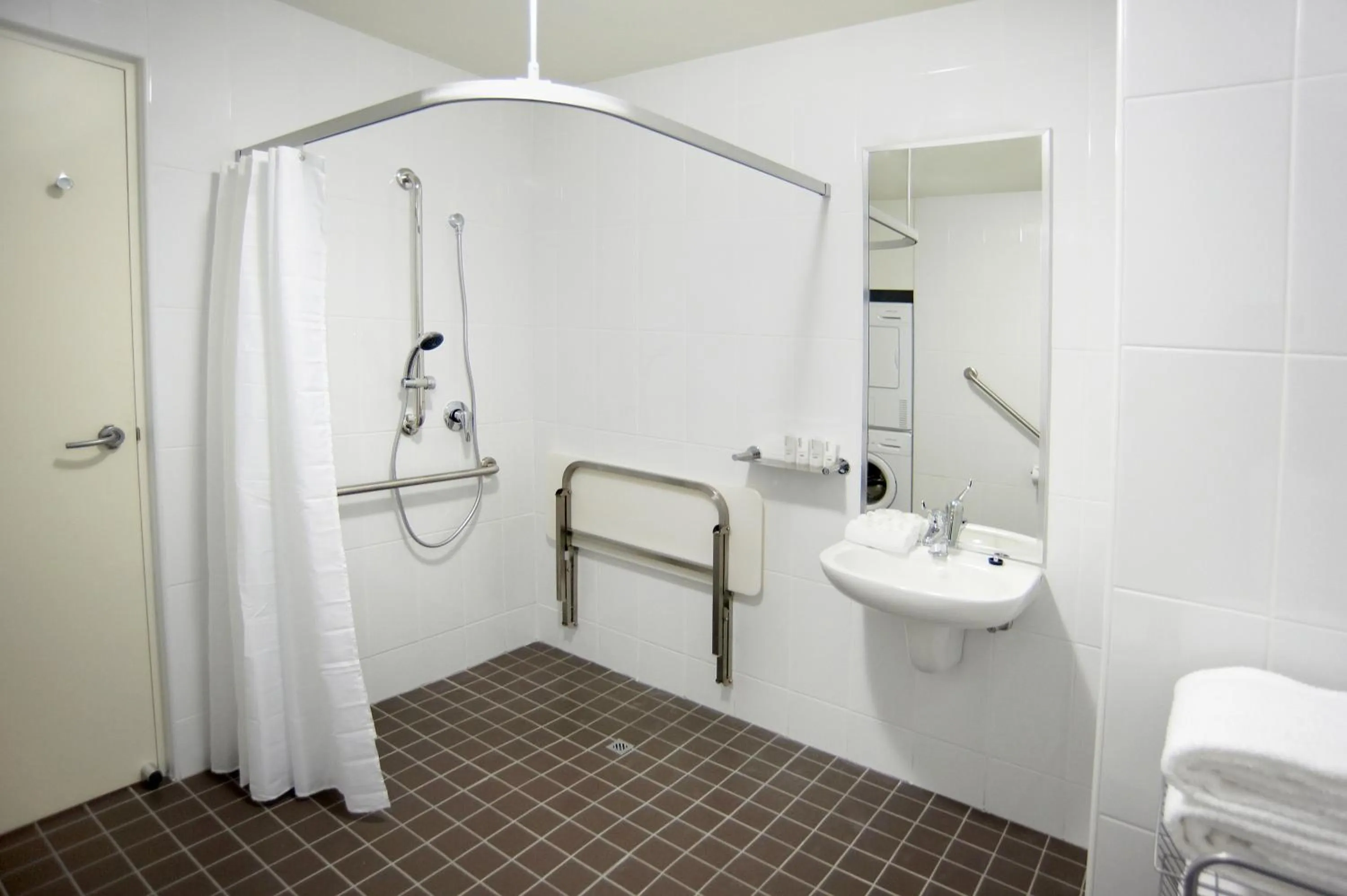 Accessible One-Bedroom Apartment in Quest Palmerston - Darwin