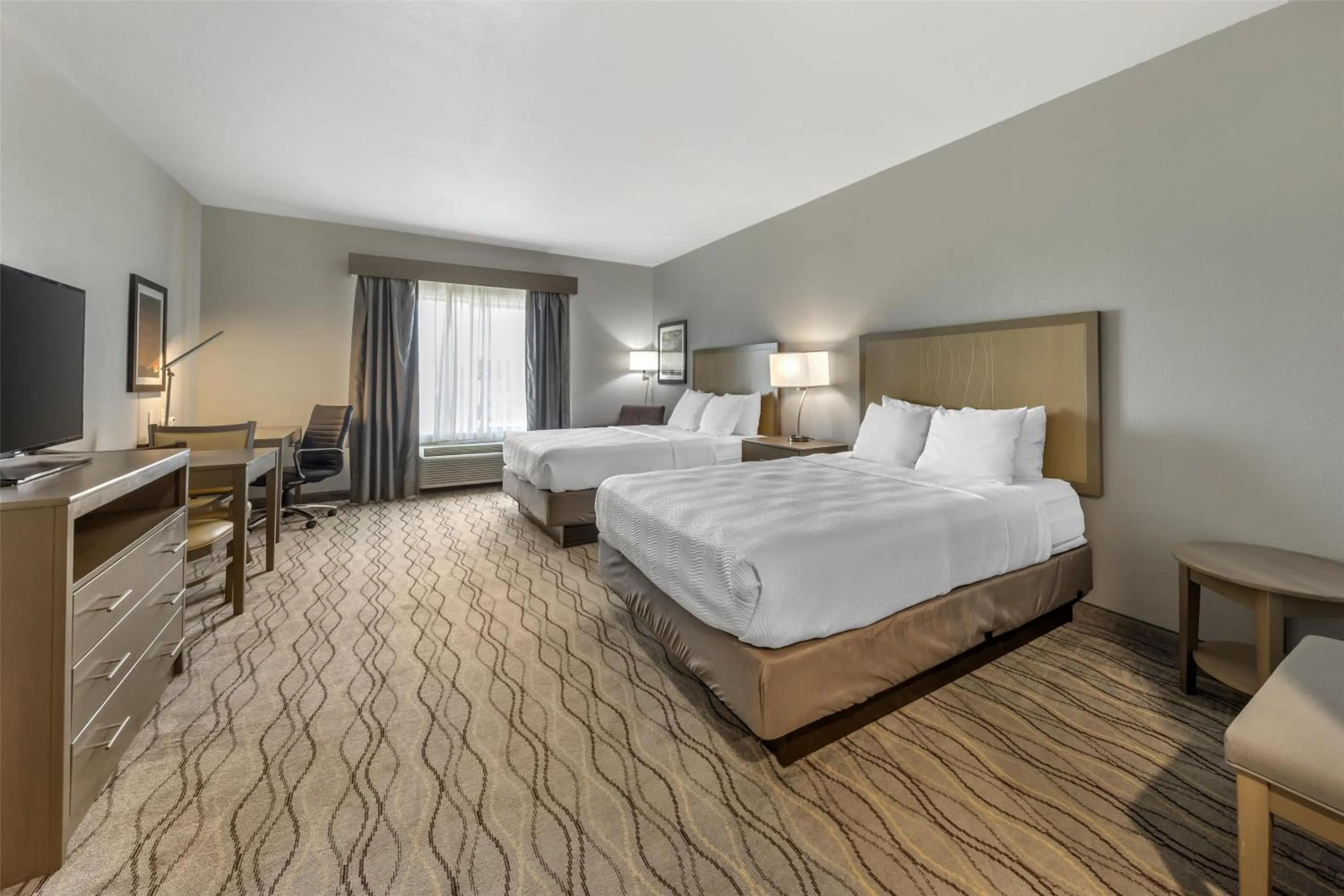 Queen Room with Two Queen Beds and Kitchenette in Best Western Plus Pauls Valley