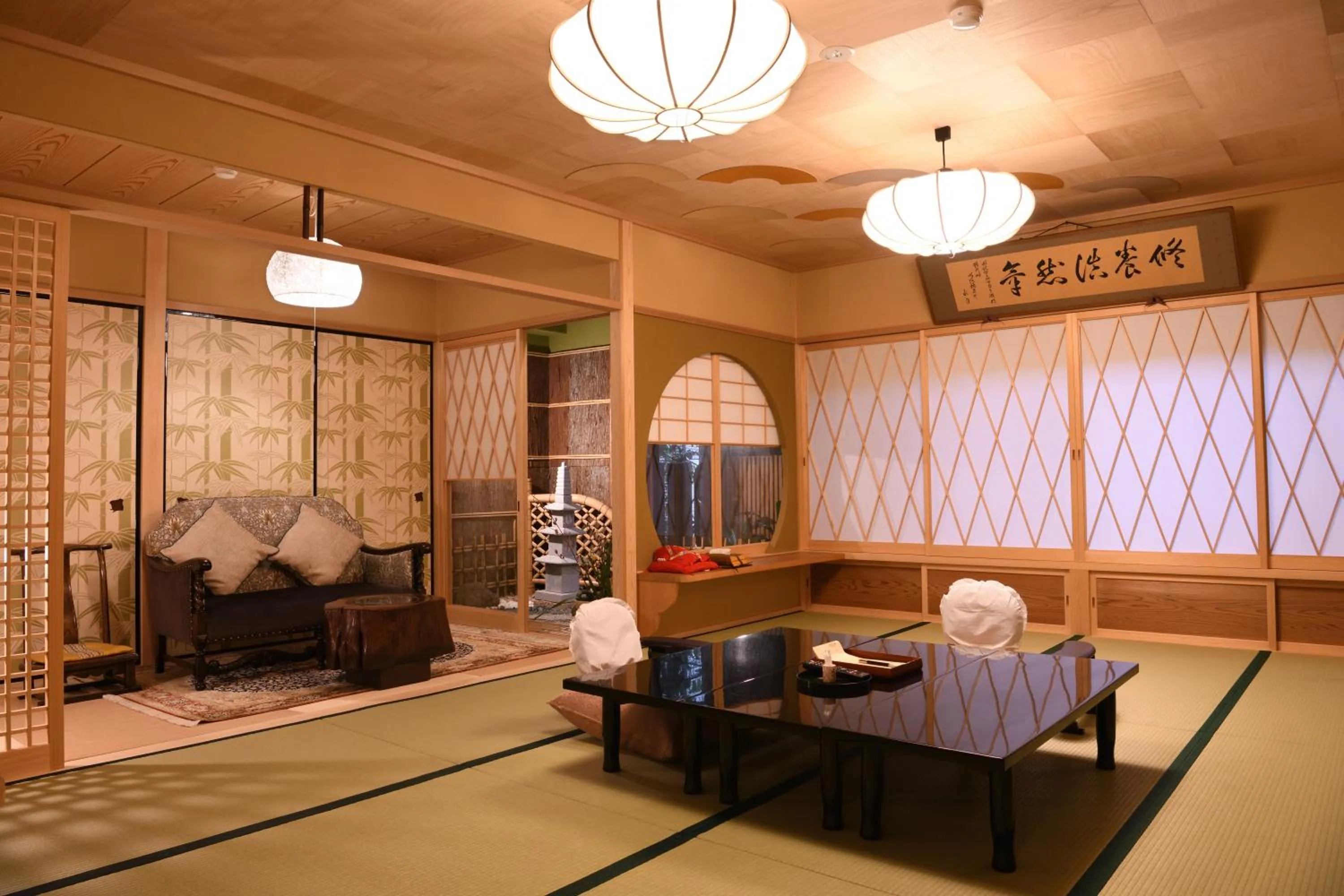 Family Room with Tatami Area - Annex in Seikoro Ryokan - Established in 1831