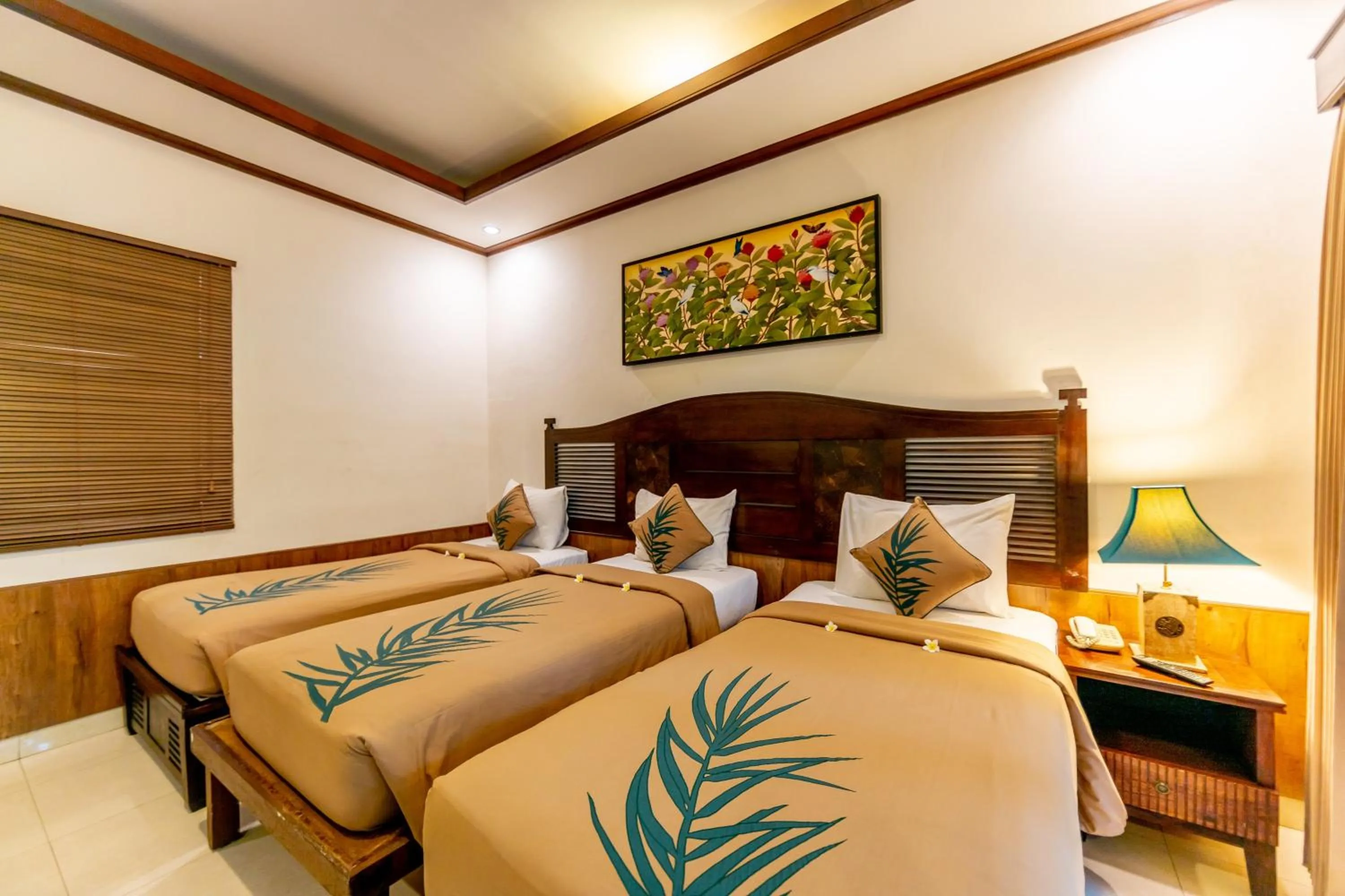 Economy Triple Room in De Munut Balinese Resort
