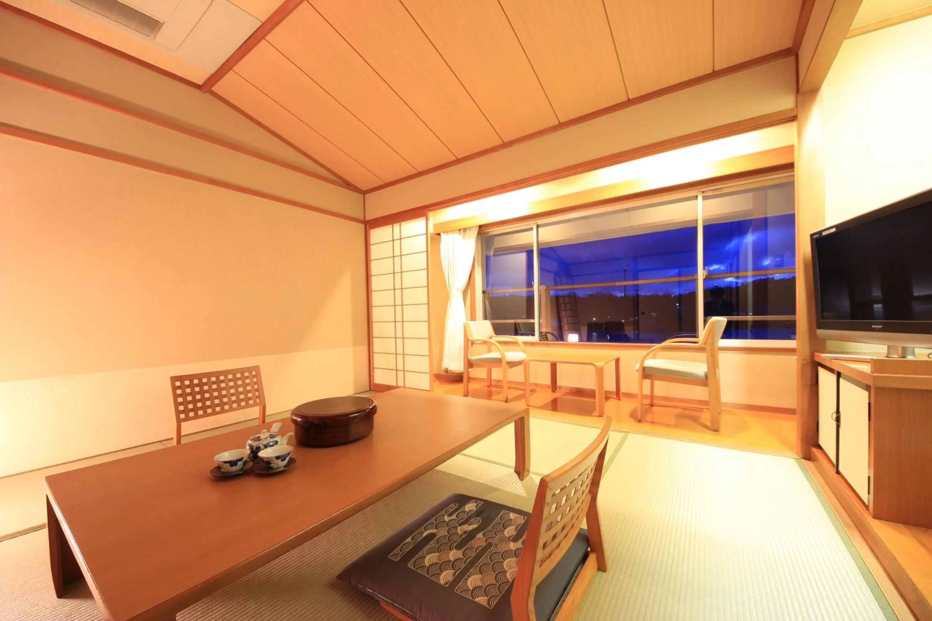 Standard Family Room in Awara Kitagata Onsen Kohanso Hana Yurari