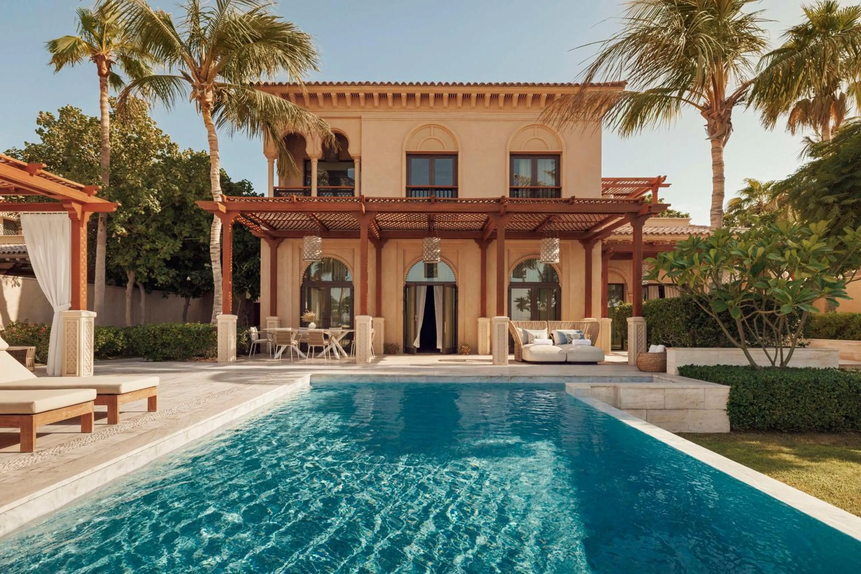 Two Bedroom Beachfront Villa with Waterpark Access in One&Only The Palm Dubai