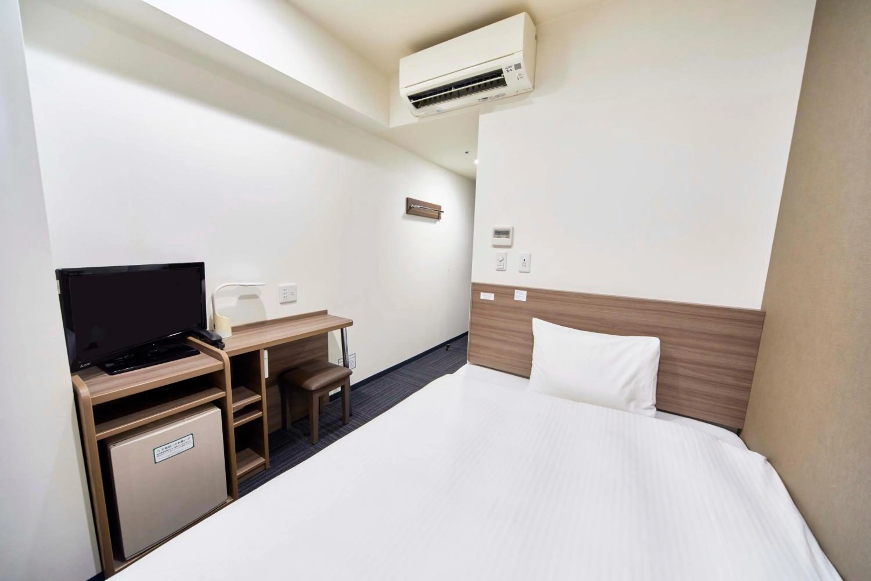 Single Room - Non-Smoking in WASHINGTON R&B Hotel Shin Osaka Kitaguchi