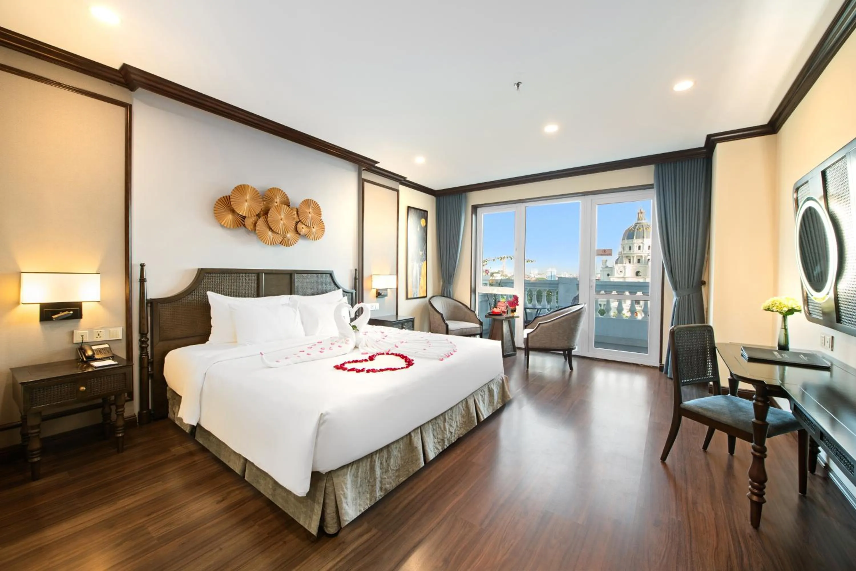 Grand Deluxe Double Room with Balcony (Indochine Wing) in Ninh Binh Legend Hotel