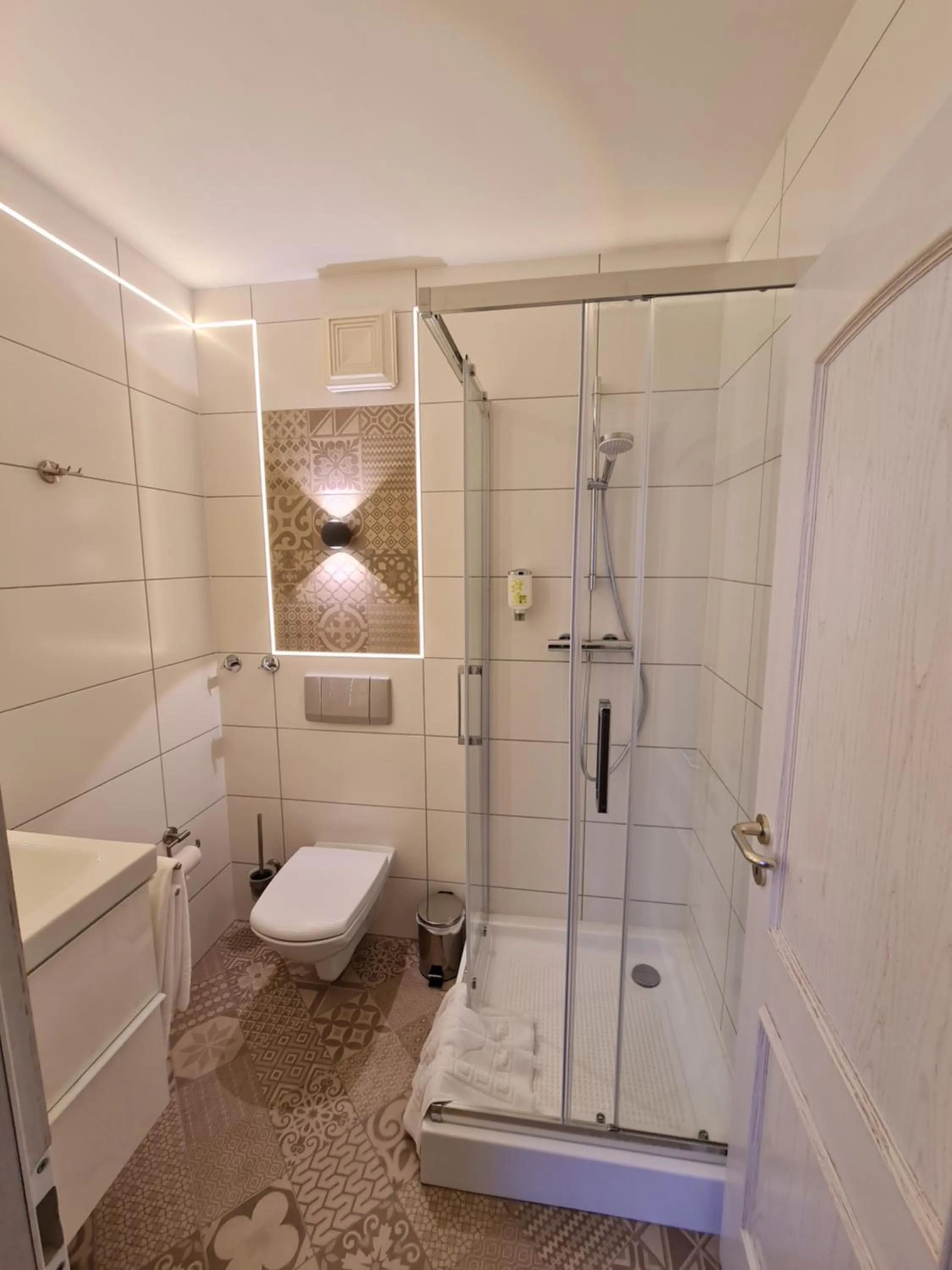 Twin Room in Ambiente Hotel garni