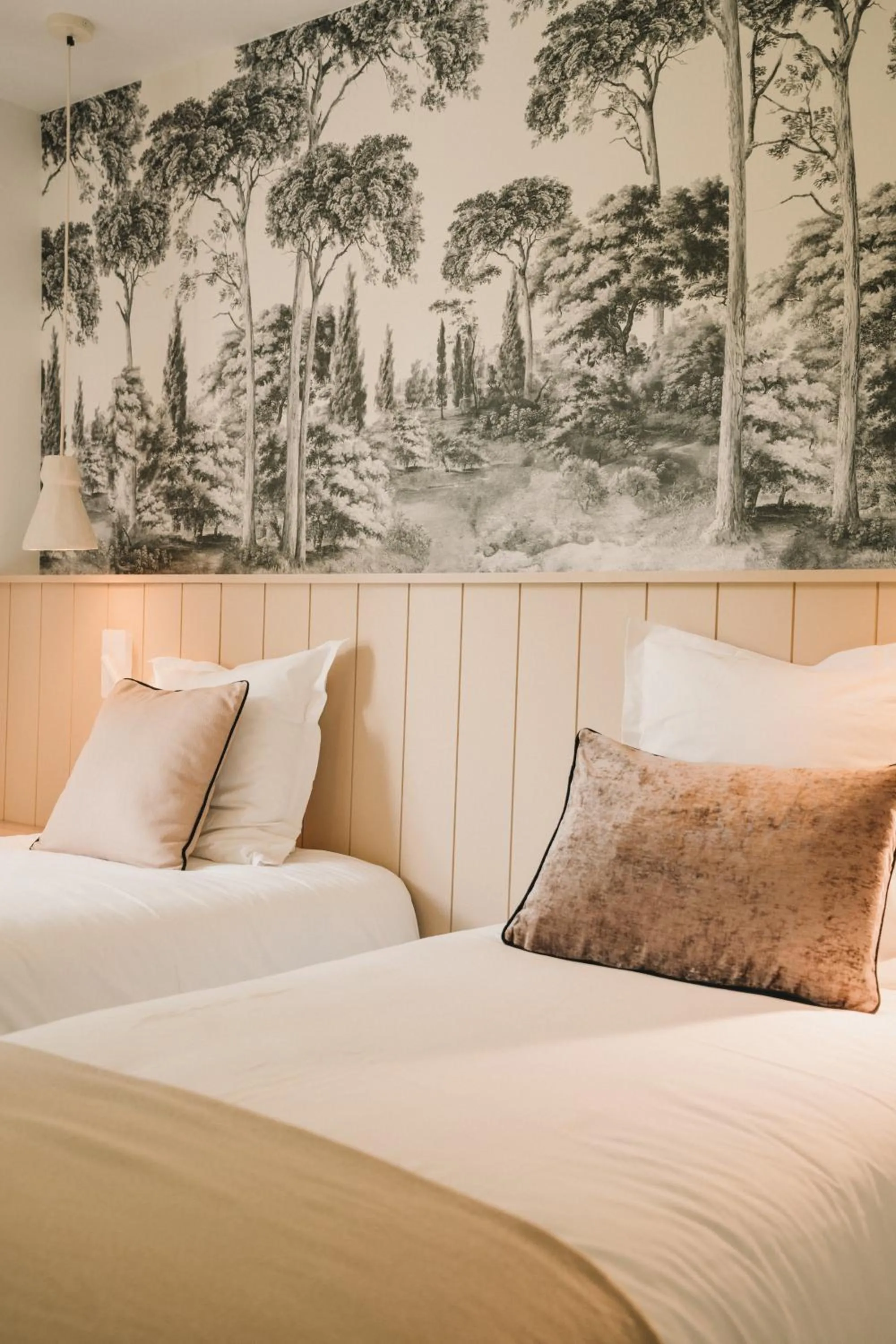 Small Twin Room in L'Armoric Hôtel - Logis hôtel - RÉNOVÉ