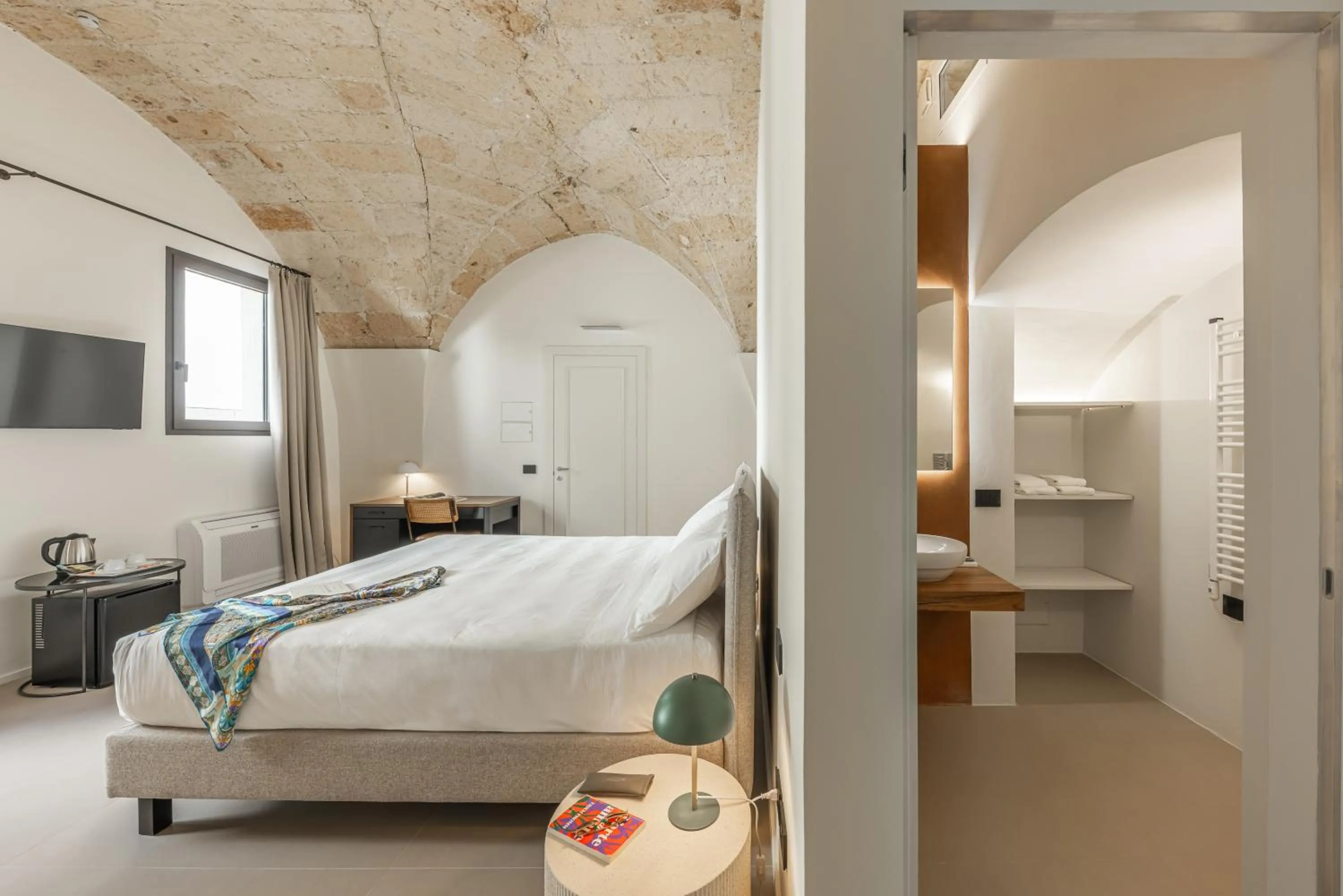 Double Room in Arco Vecchio Urban Suite - Epoca Collection