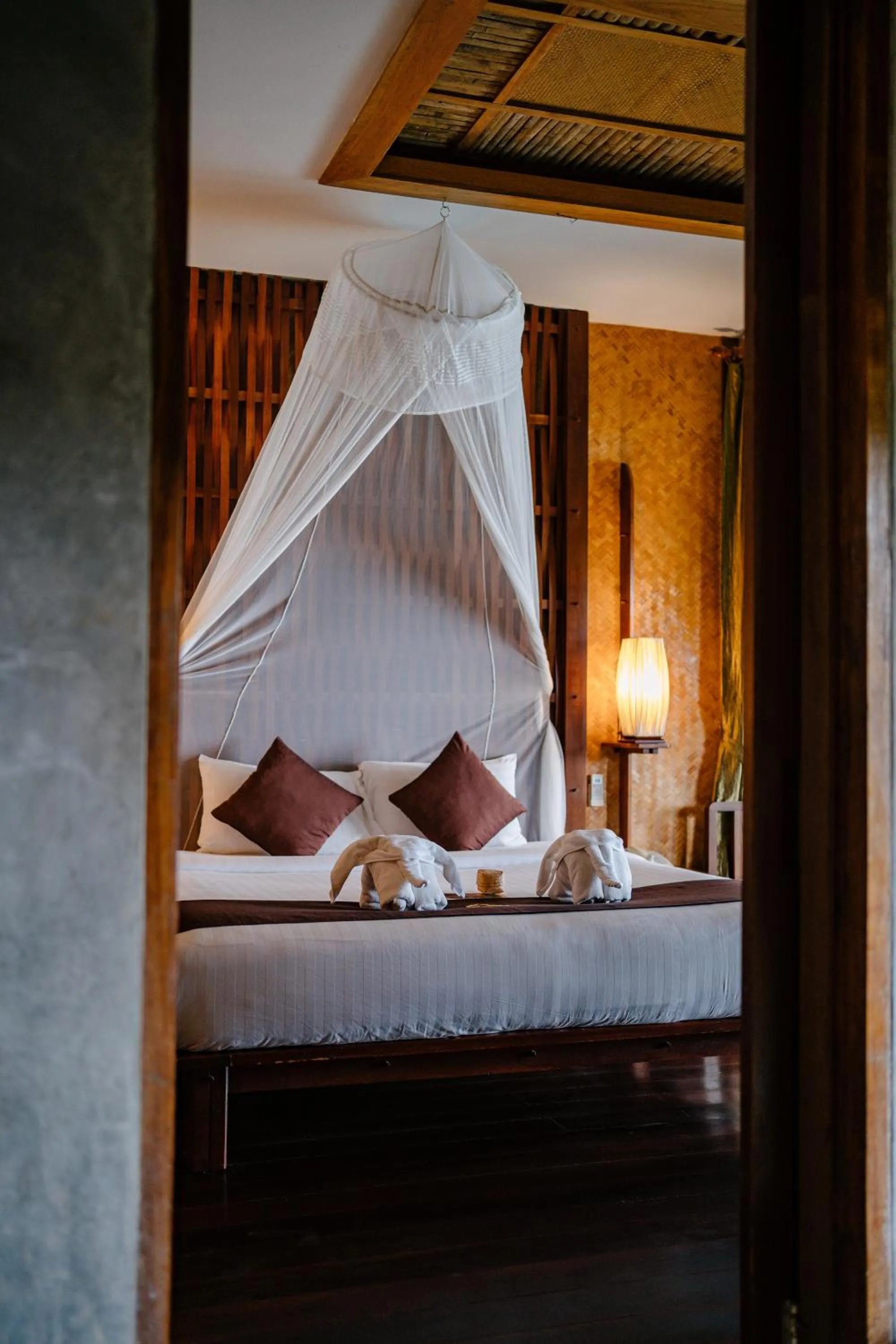 Grand Deluxe Cottage with Partial Sea View in Railay Great View Resort