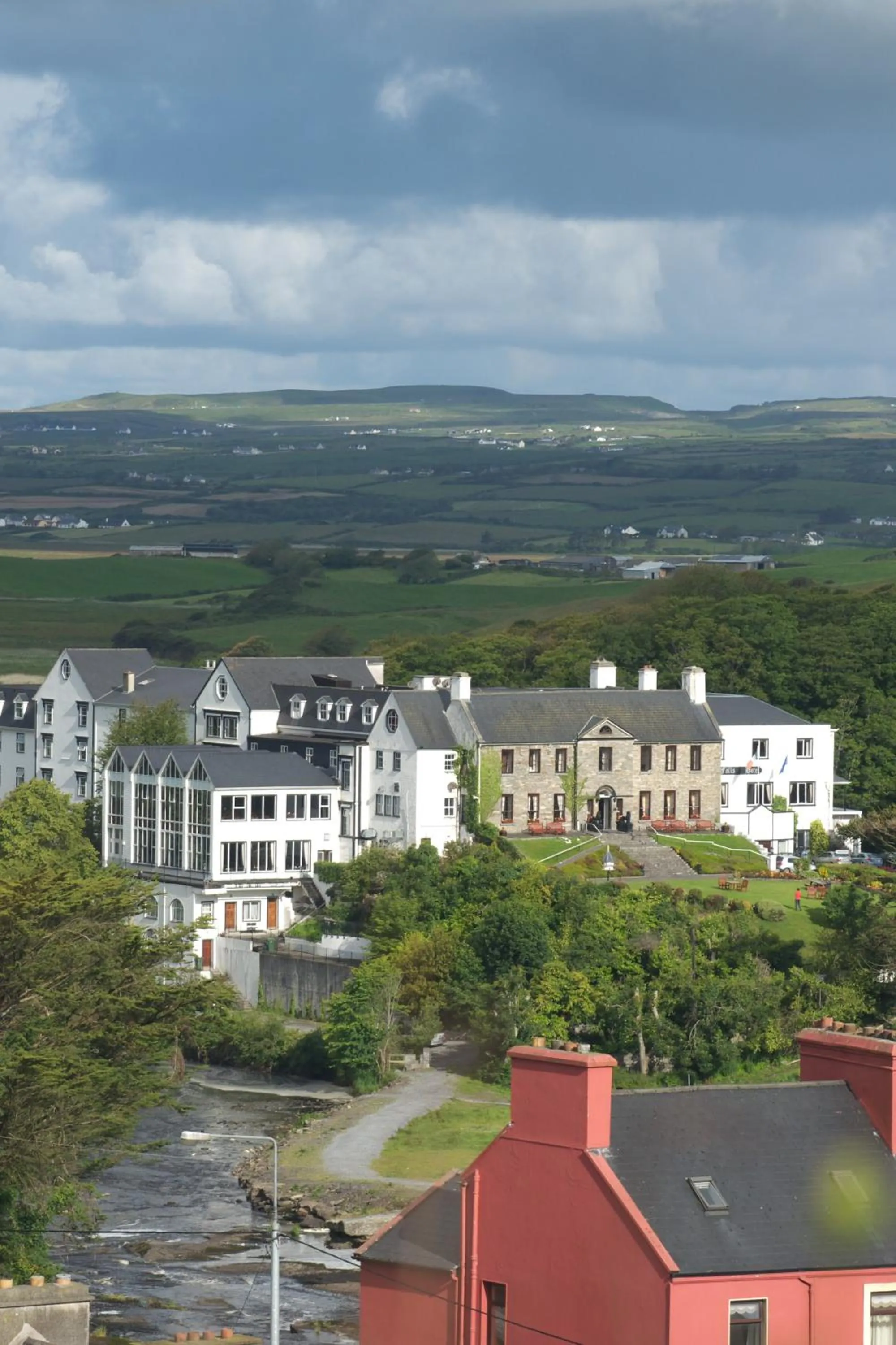 Single Room with Bathroom in Falls Hotel & Spa