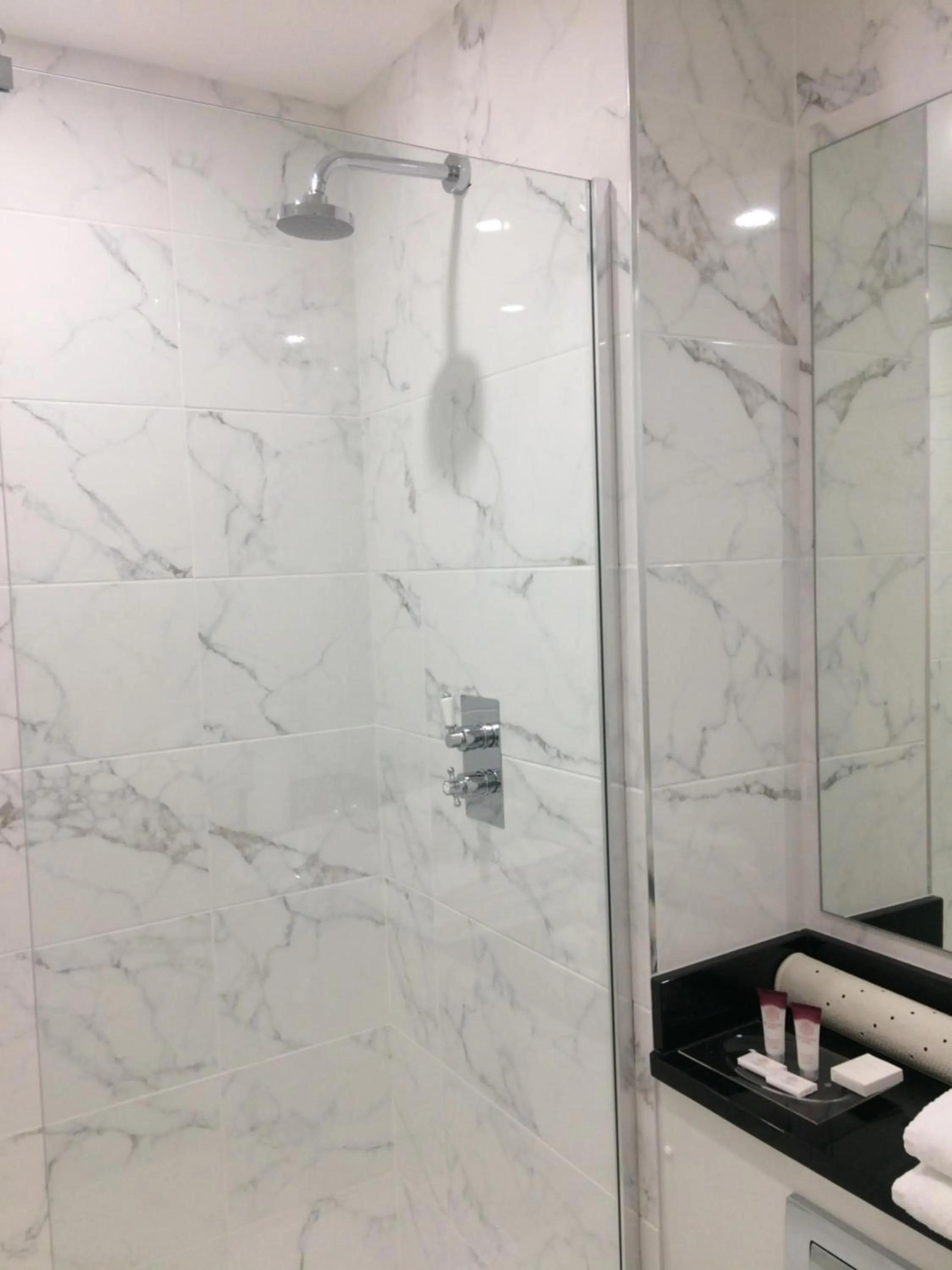 Double & Single Room with Private Bathroom in Falls Hotel & Spa