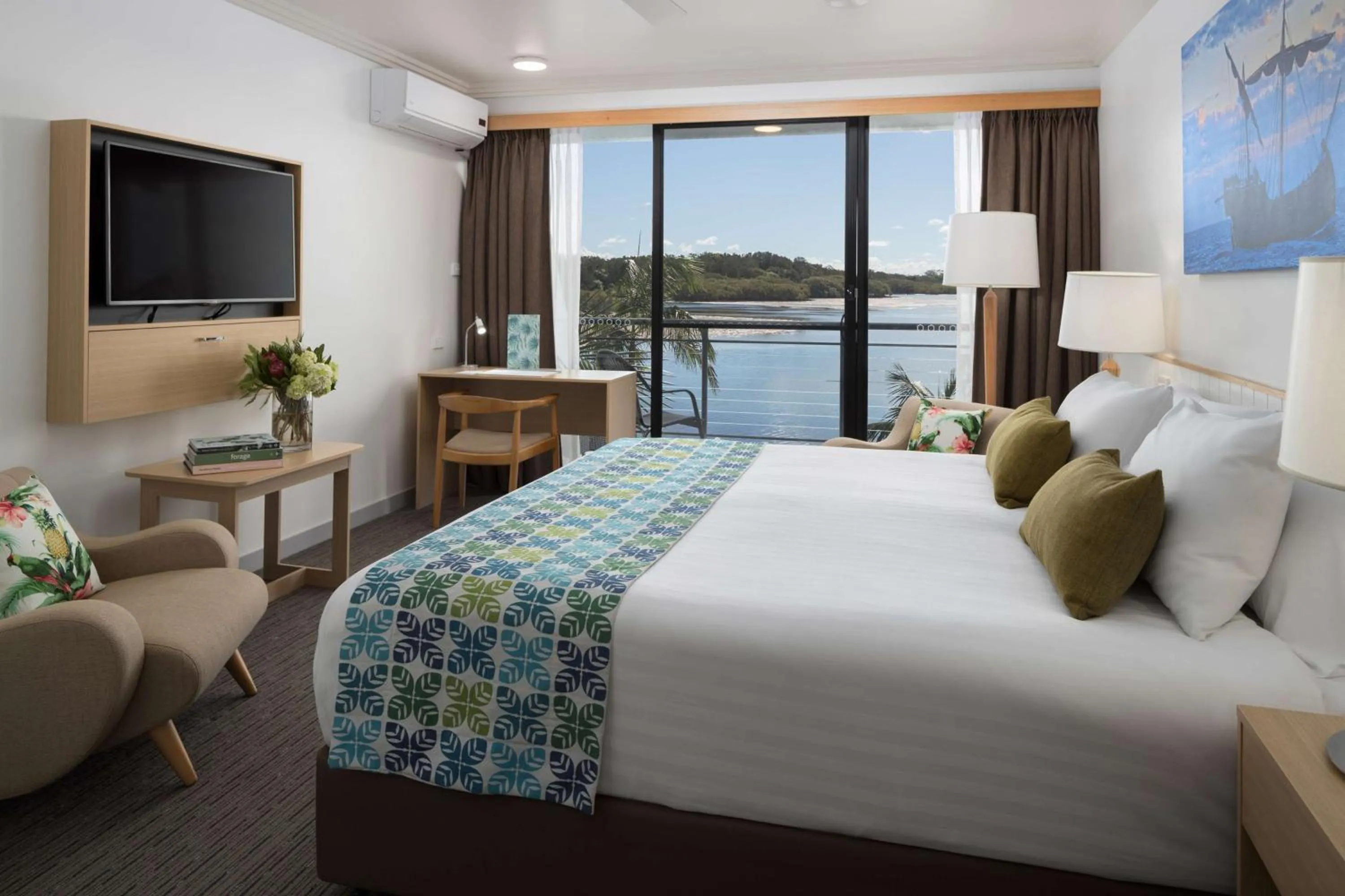King Room with Water View in Sails Port Macquarie by Rydges
