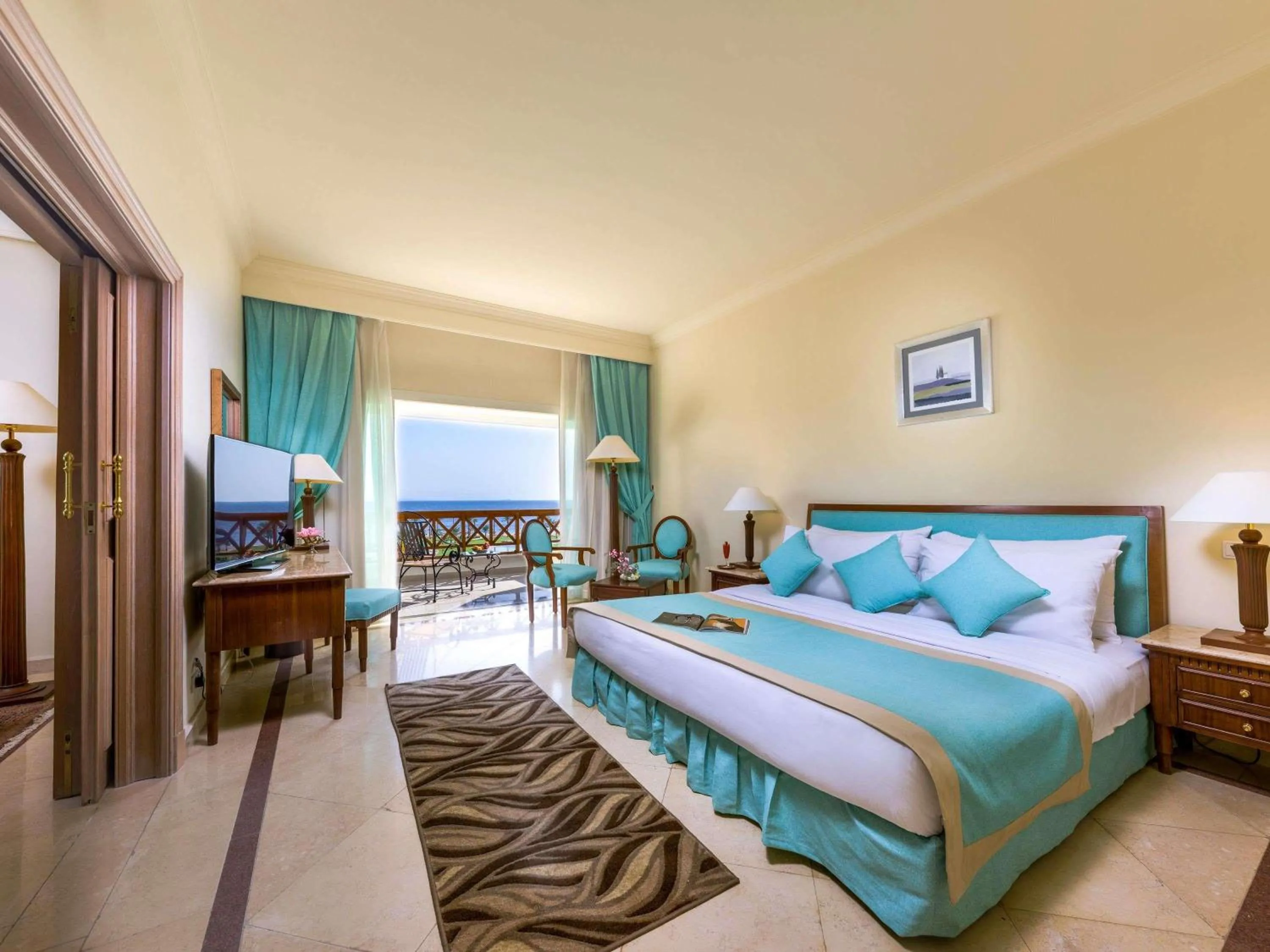 Classic King Room in Movenpick Taba Resort & Spa