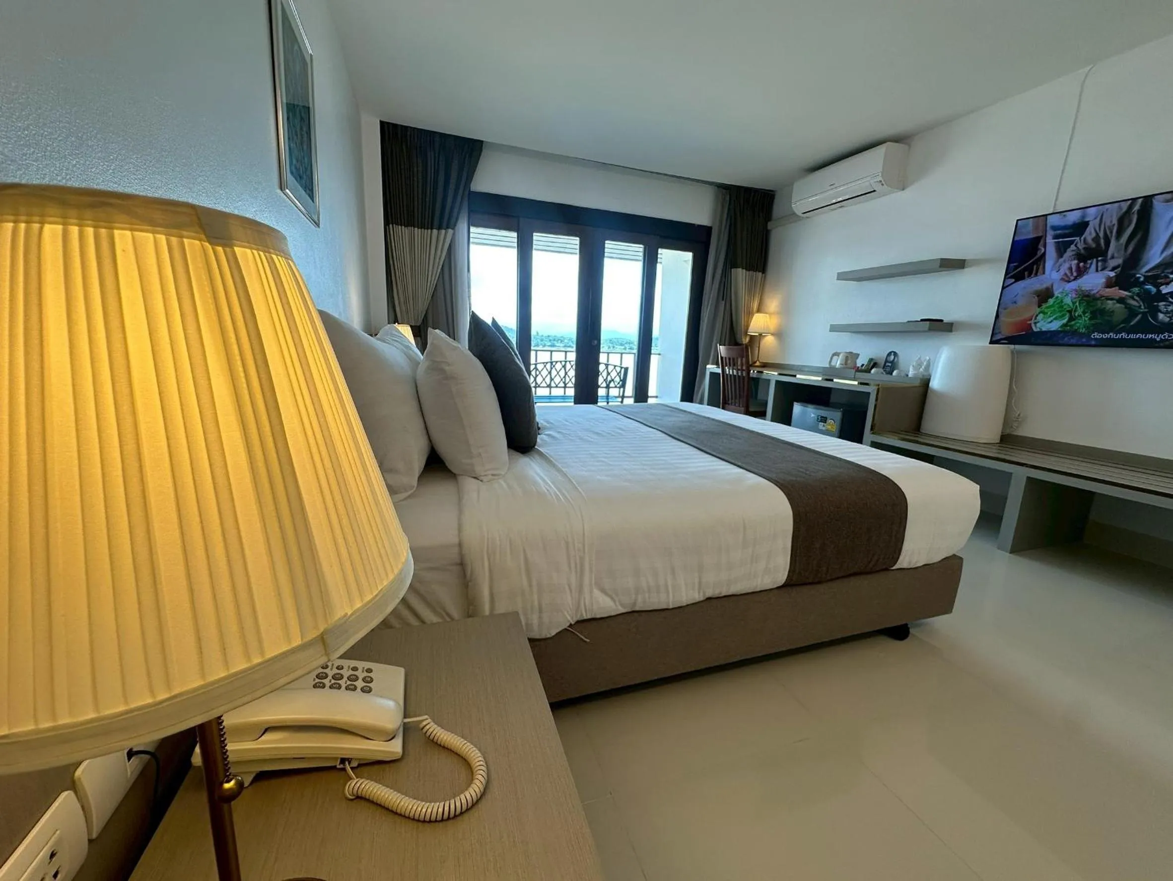 Grand Deluxe Double Room in Siam Triangle Hotel Chiang Sean