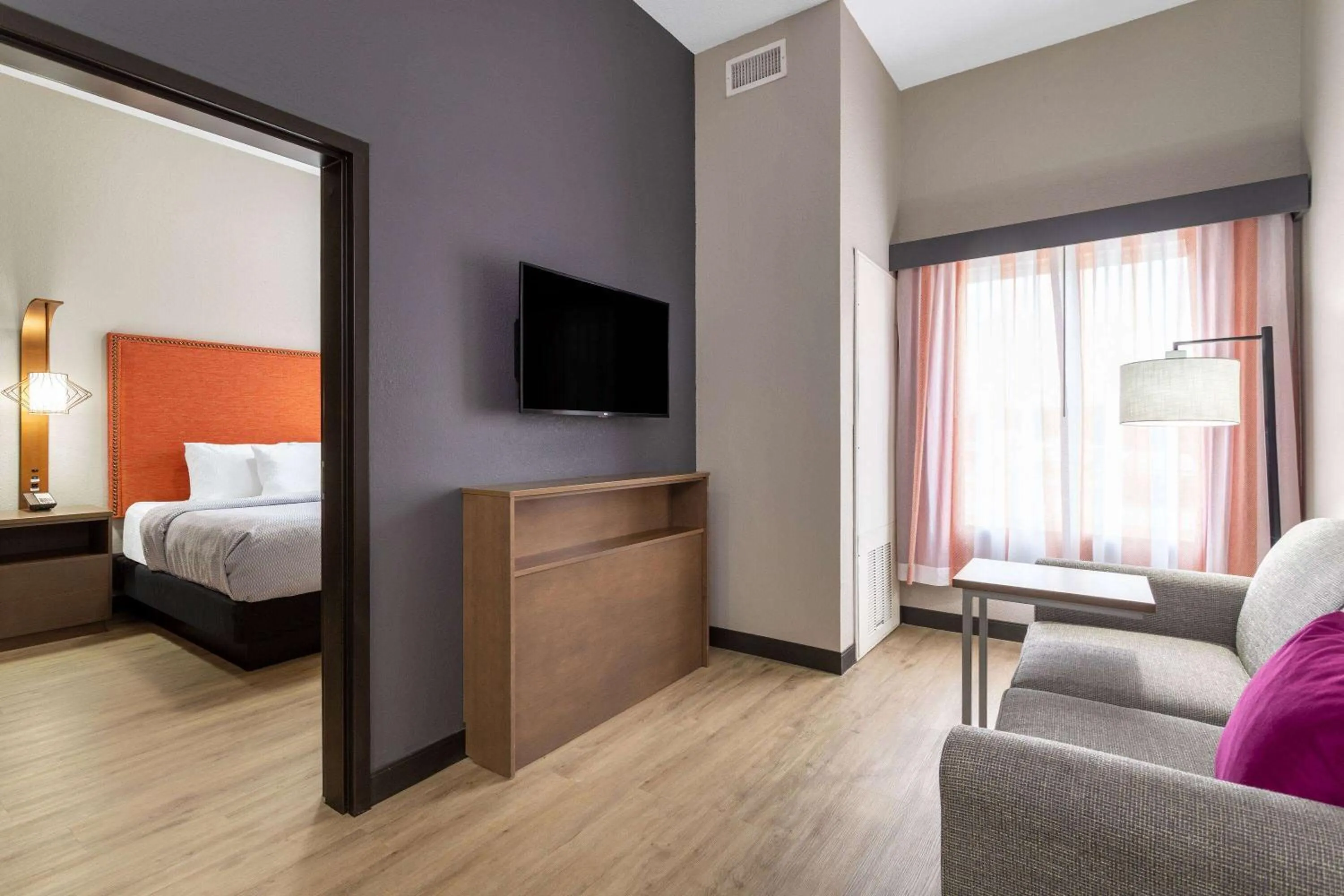 One-Bedroom King Suite - Non-Smoking in La Quinta Inn & Suites by Wyndham Augusta Fort Eisenhower