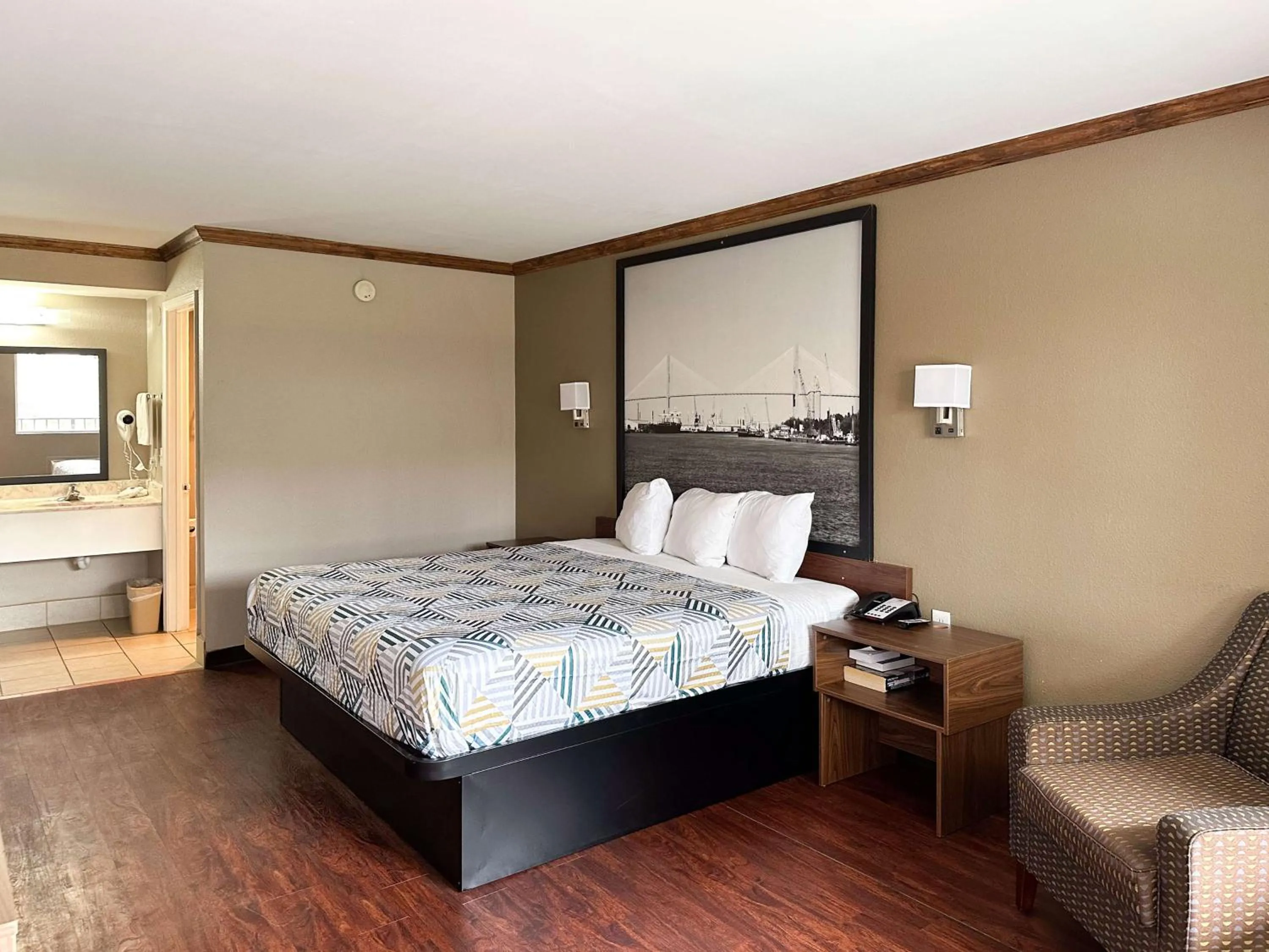 King Room - Smoking  in Motel 6 Atlanta GA Atlanta Airport East