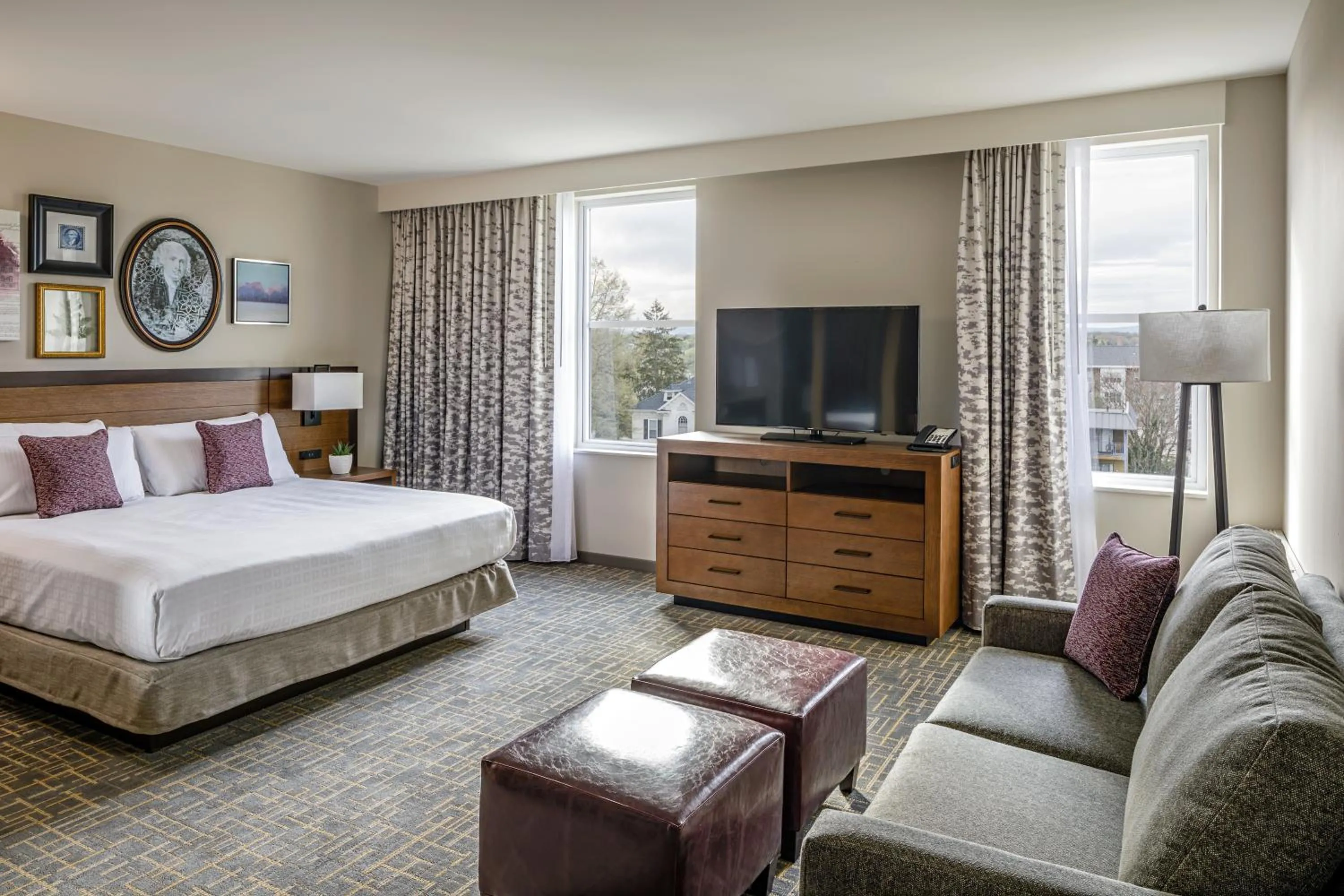 Studio in Hotel Madison & Shenandoah Conference Ctr.