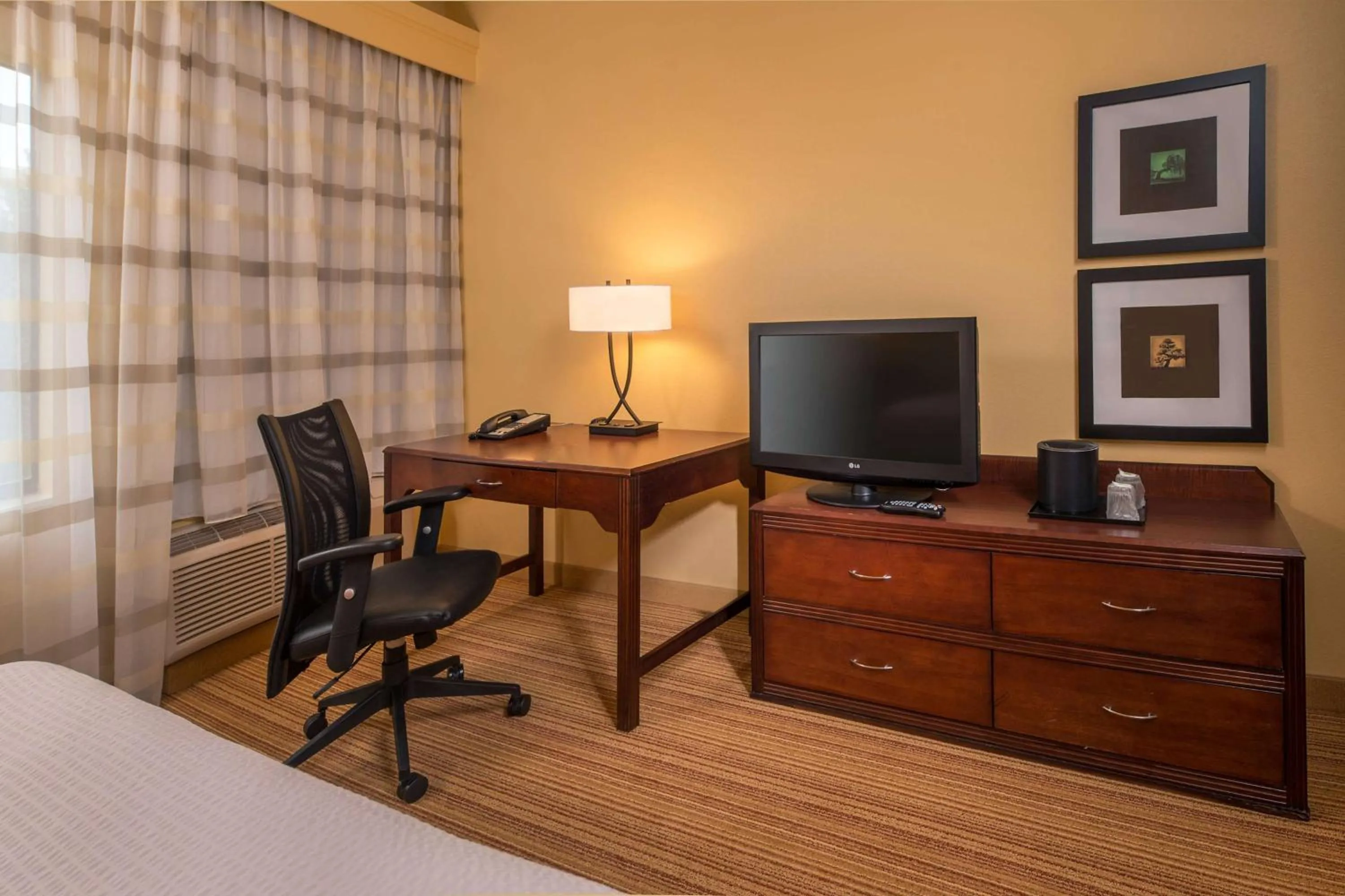 One-Bedroom King Suite in Sonesta Select Durham Research Triangle Park