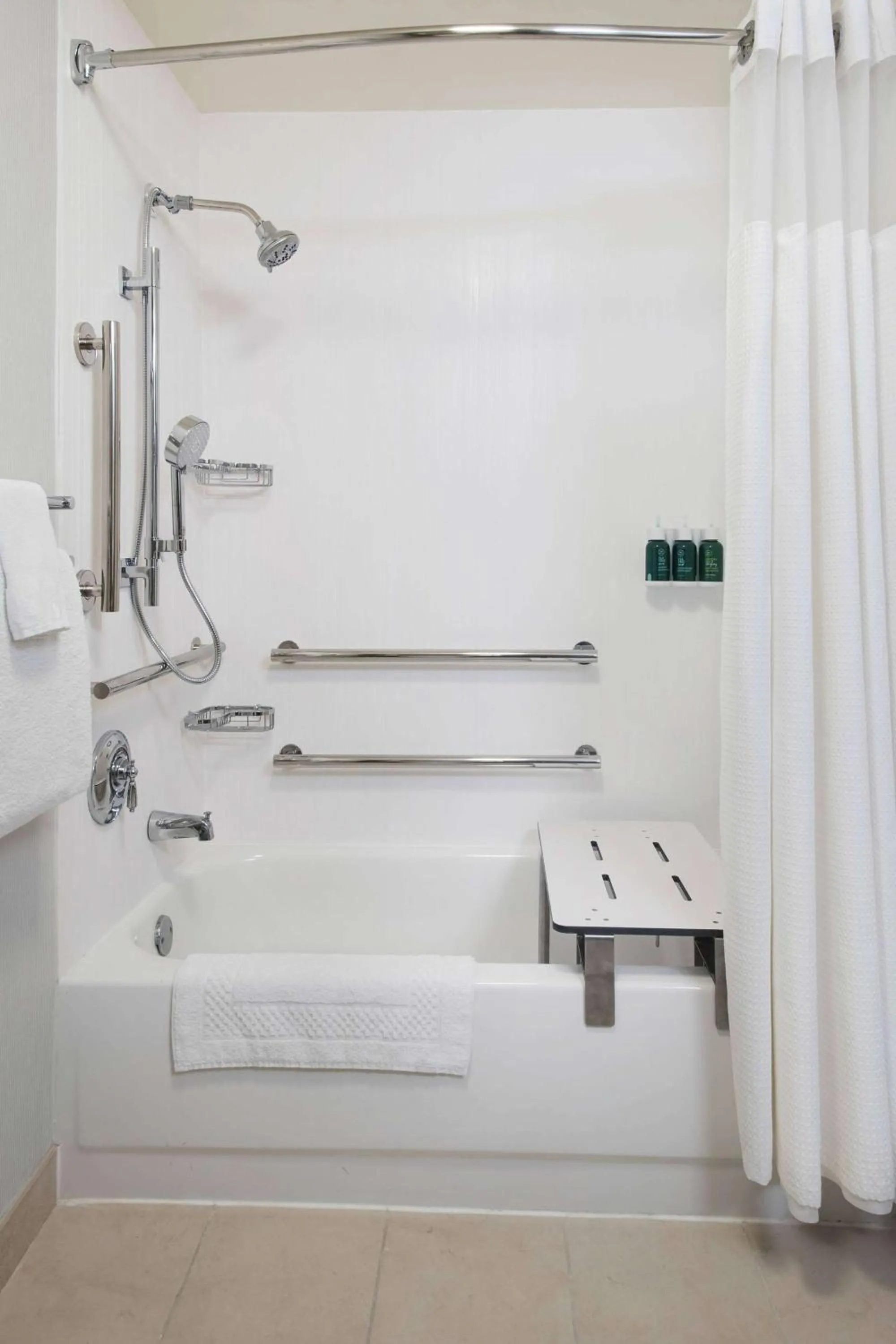 One Bedroom Suite King with Bathtub - Mobility Accessible in Sonesta Select Laguna Hills Irvine Spectrum