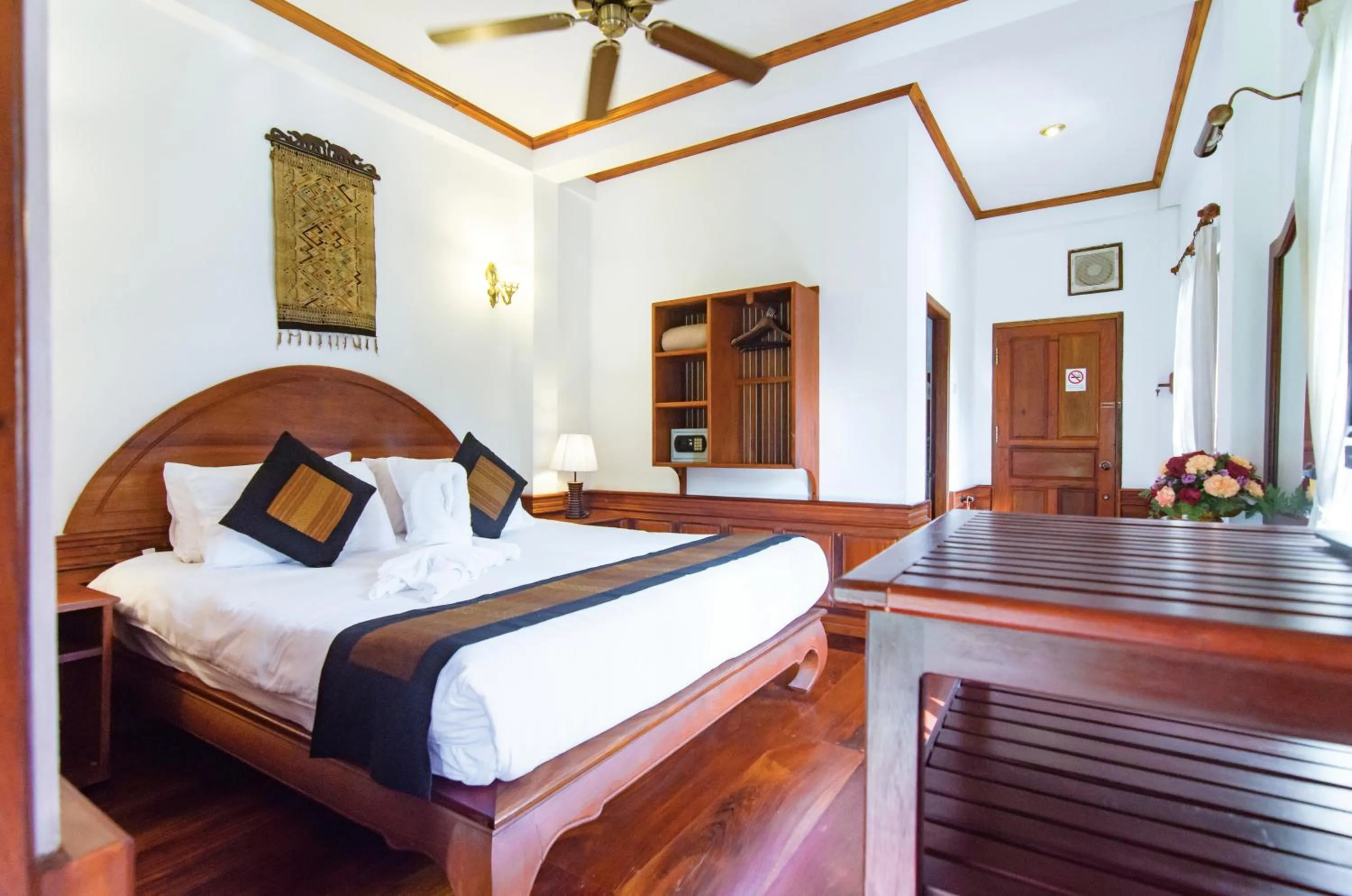 Standard Double Room in Villa Chitdara