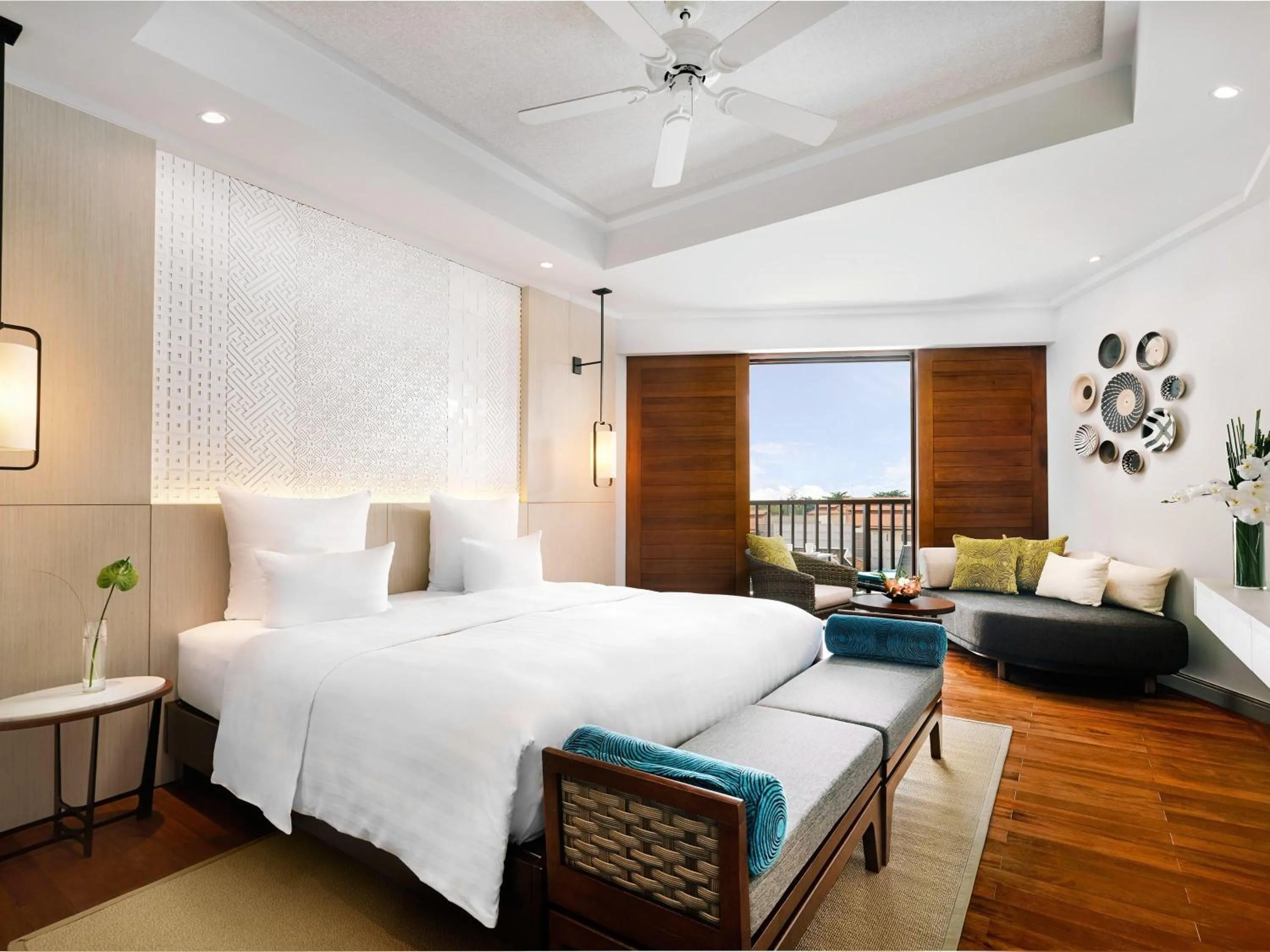 Deluxe Double Room with Balcony in Pullman Danang Beach Resort