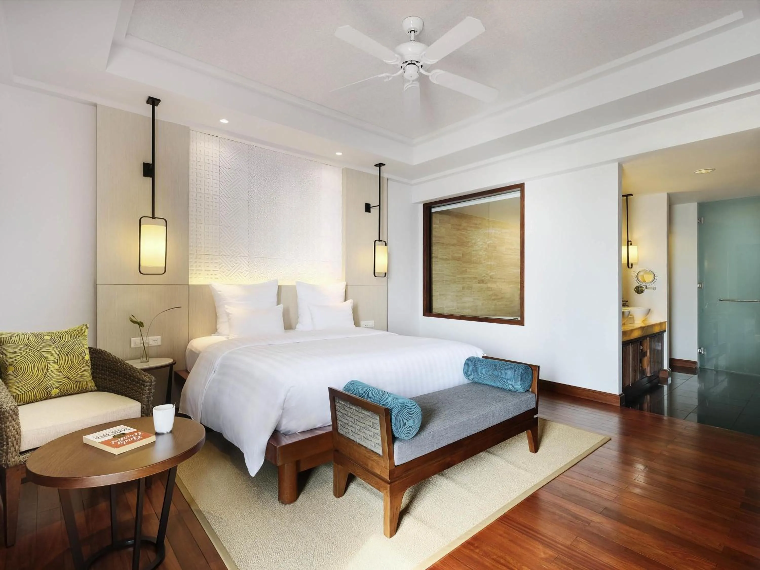 Penthouse Suite with Balcony in Pullman Danang Beach Resort