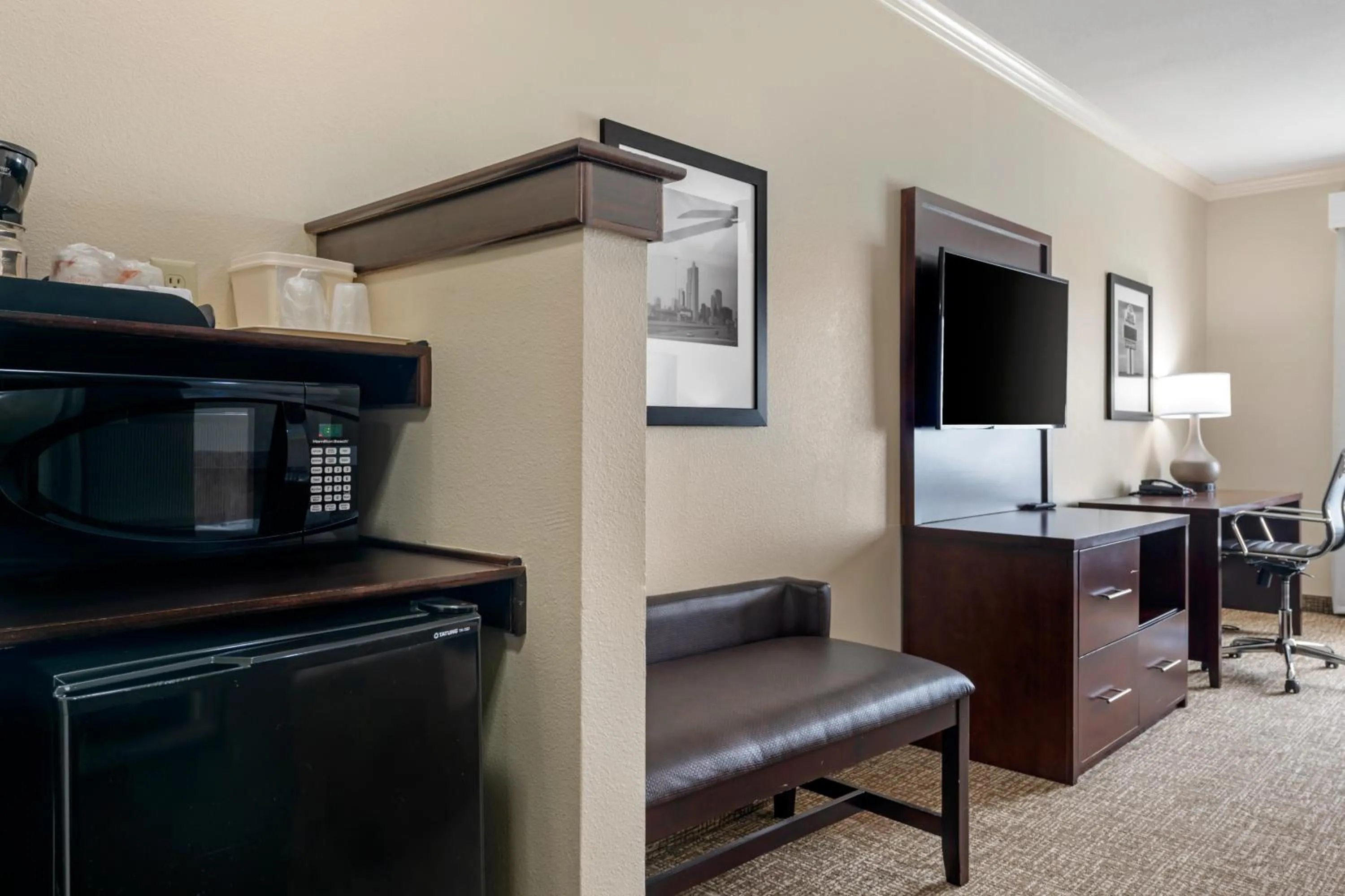 Standard King Room in Comfort Inn & Suites Fort Worth - Fossil Creek