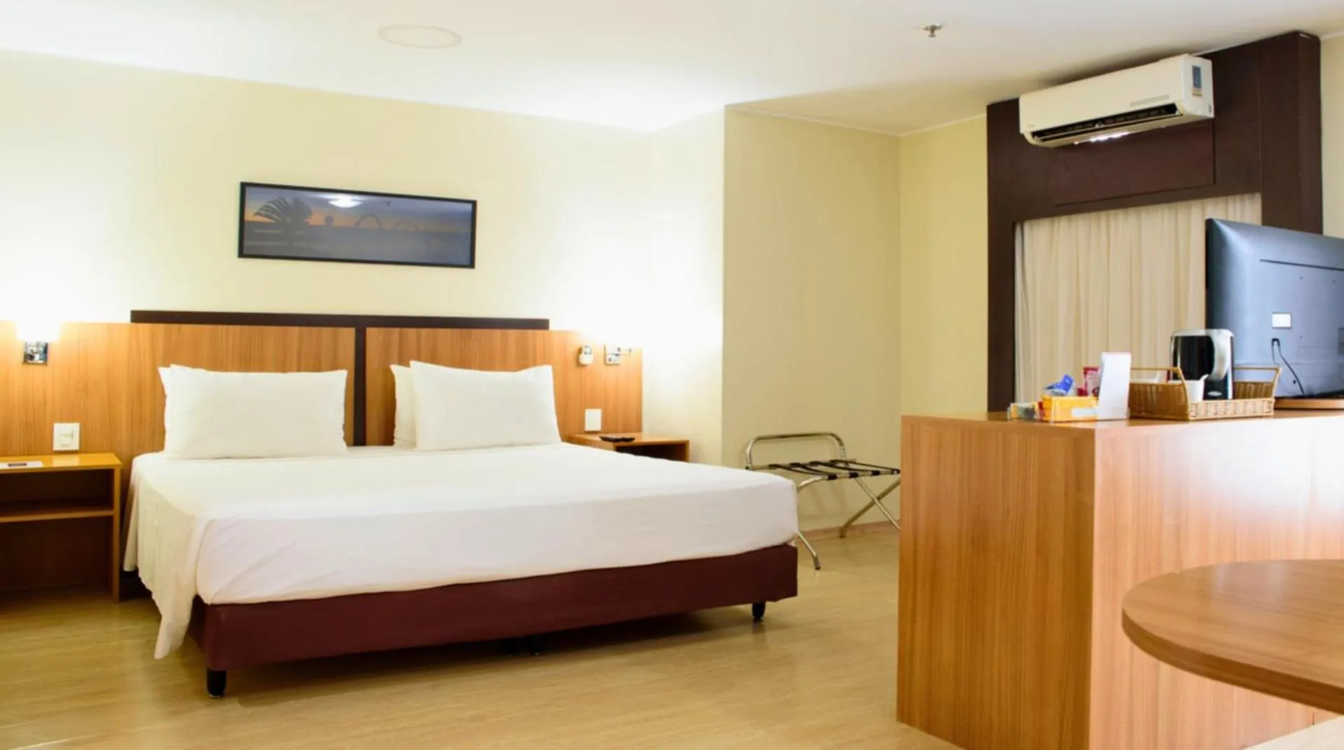 Deluxe Suite in Comfort Hotel Taguatinga