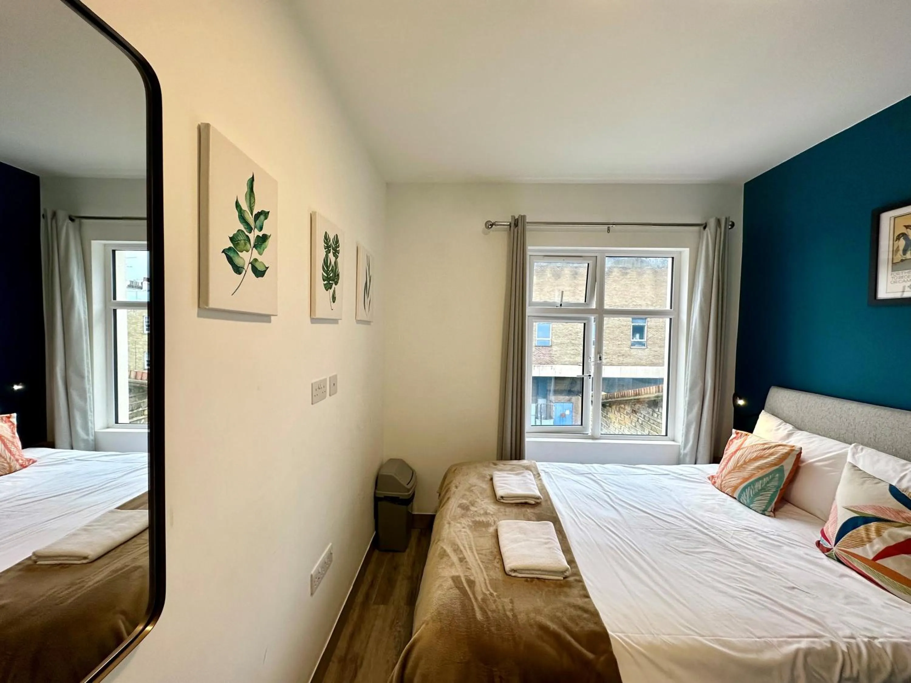 Double Room in Smart Camden Inn