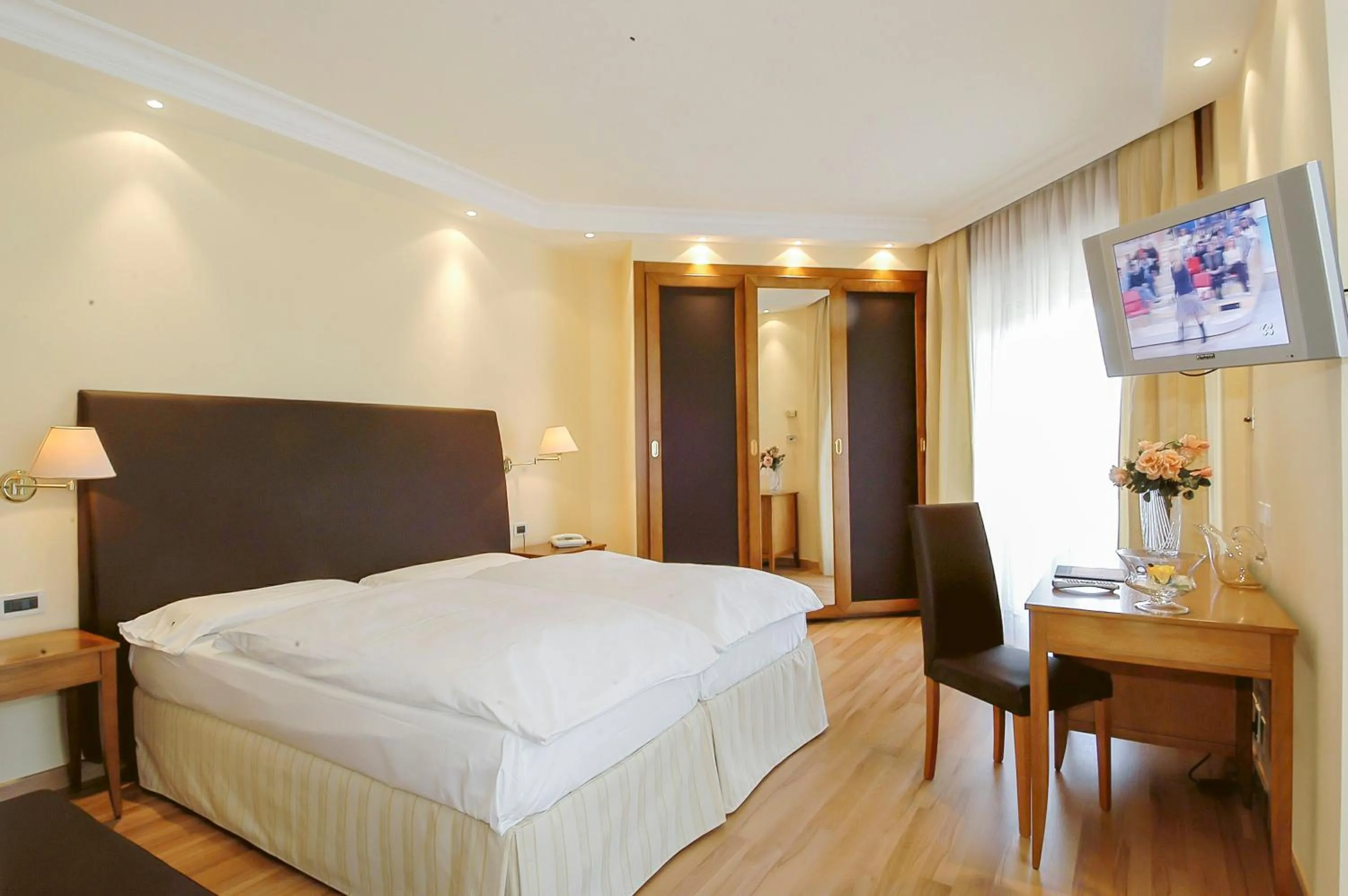 Superior Double or Twin Room in Hotel Terme Leonardo
