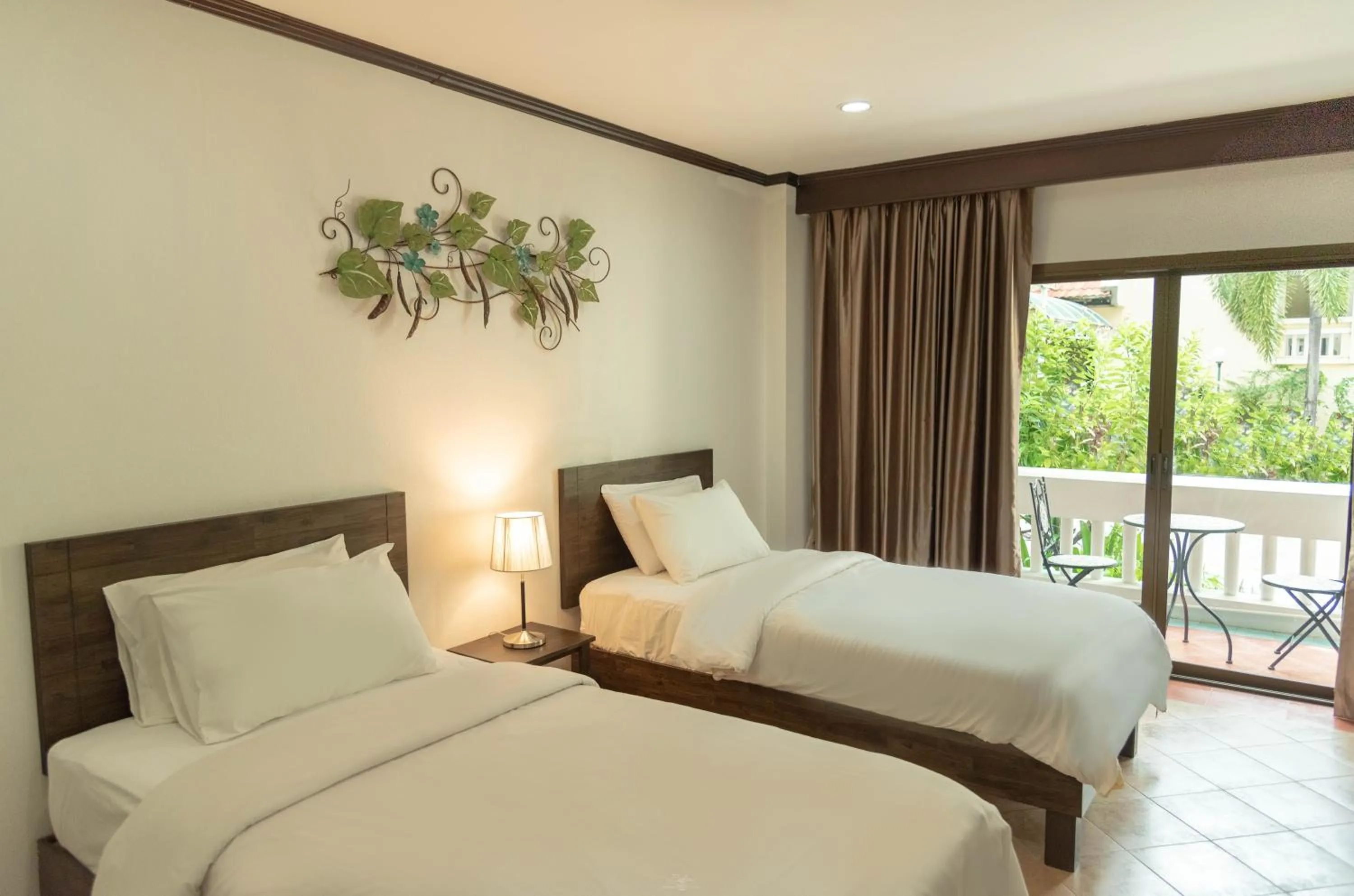 Superior Twin Room in Park 38 Hotel - SHA Plus
