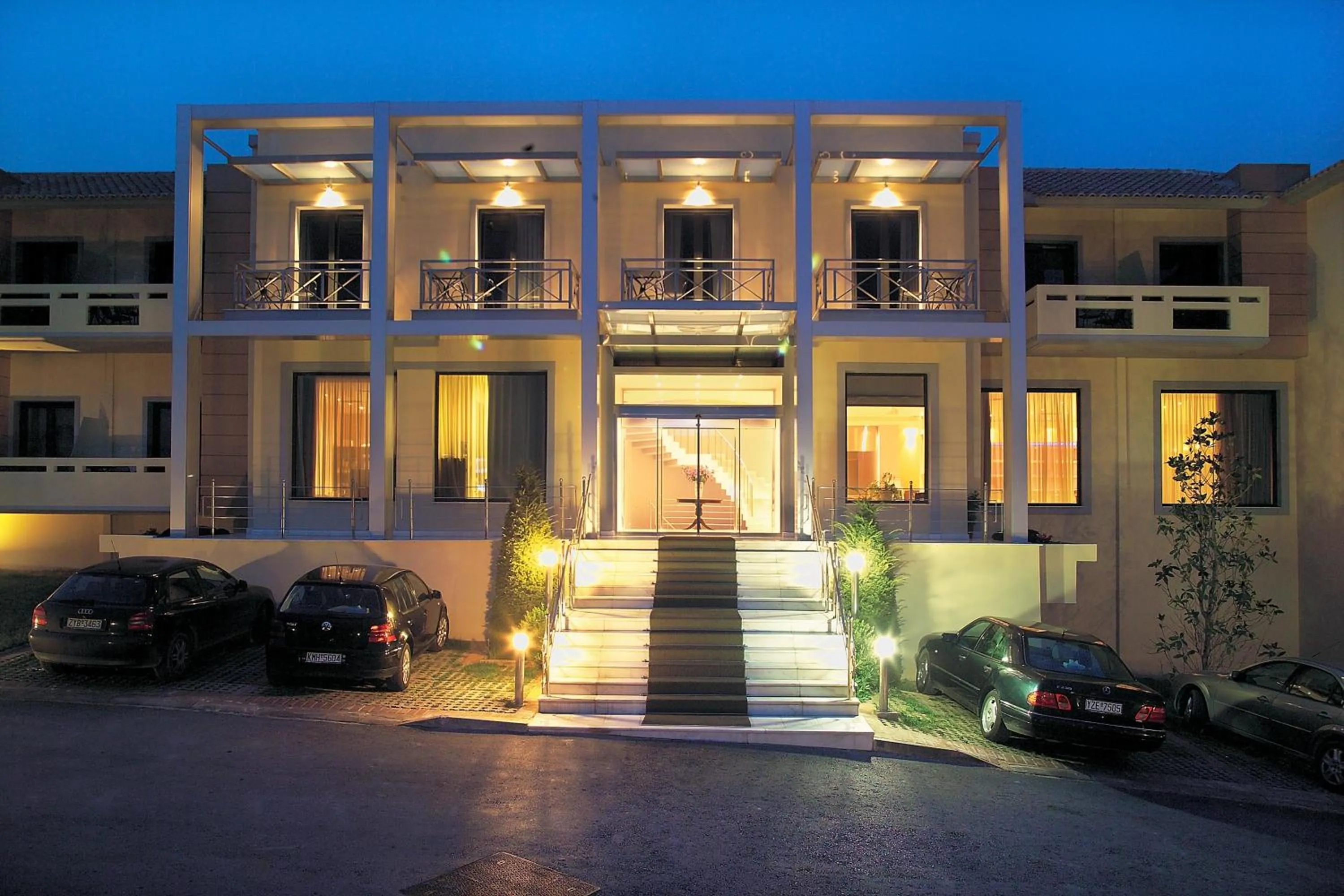 Facade/entrance in Dekelia Hotel