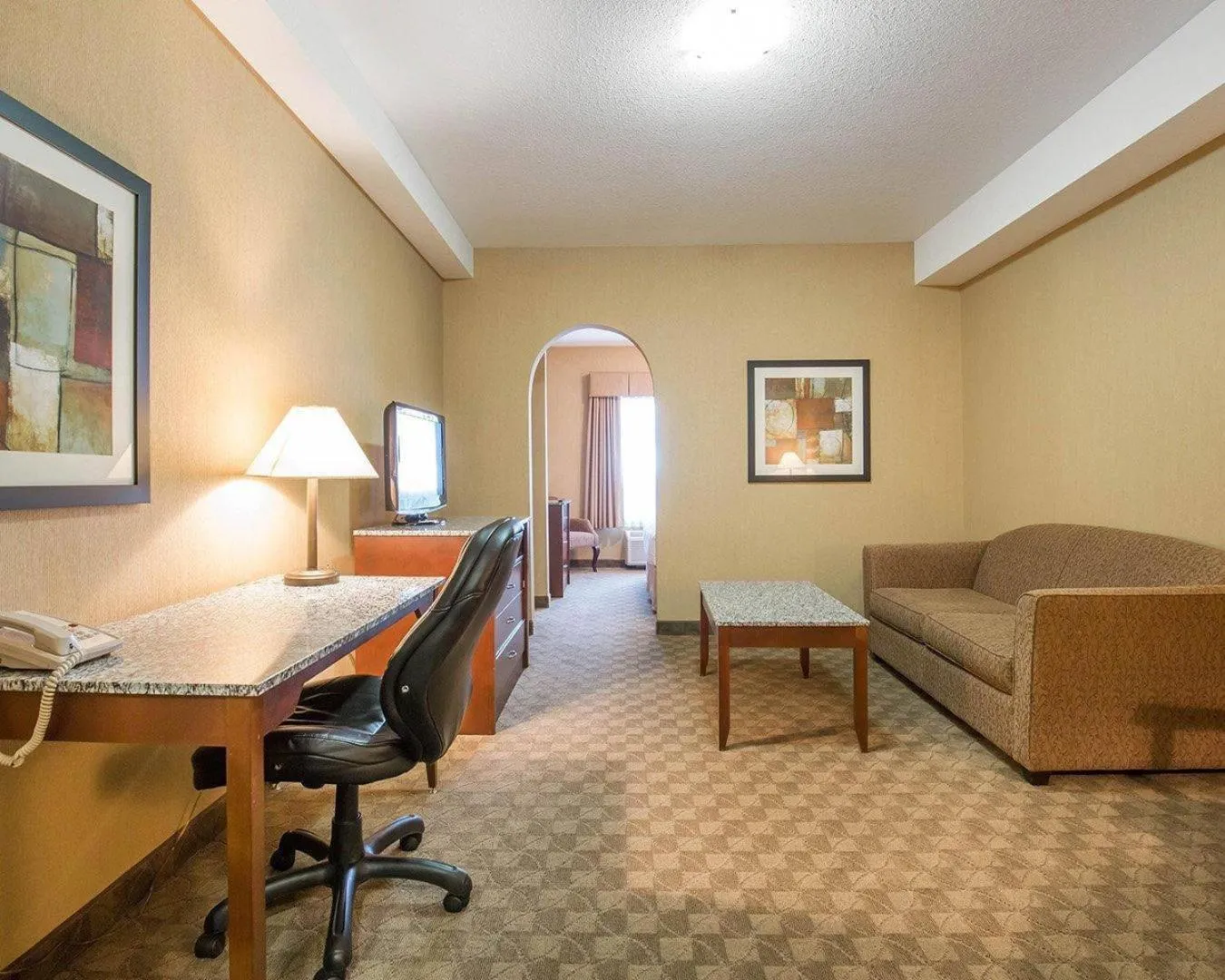 1 King Bed, Junior Suite in Comfort Inn & Suites