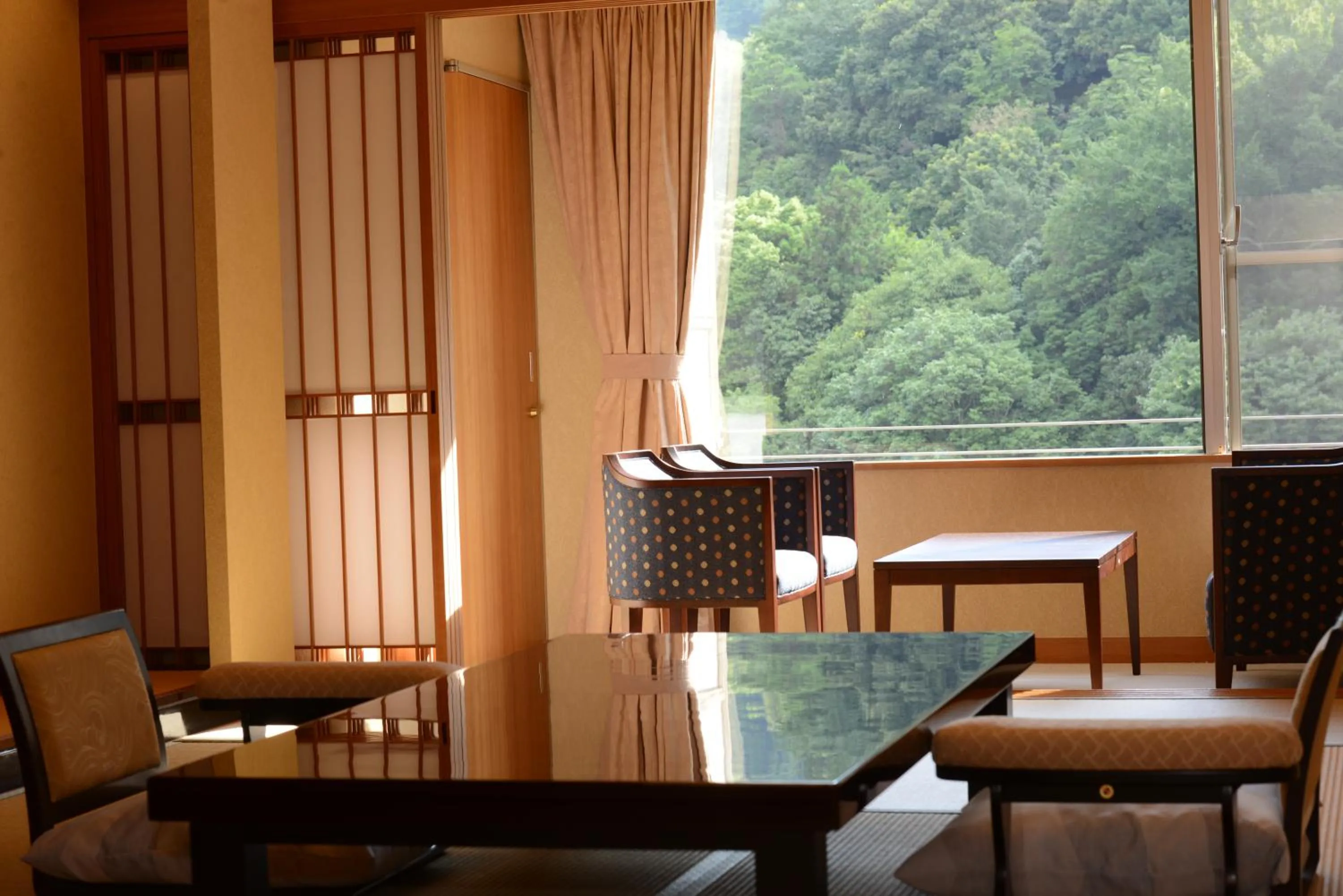 Superior Japanese Style Room with Private Bathroom - Meals service in room in Arima Onsen Gekkoen Korokan