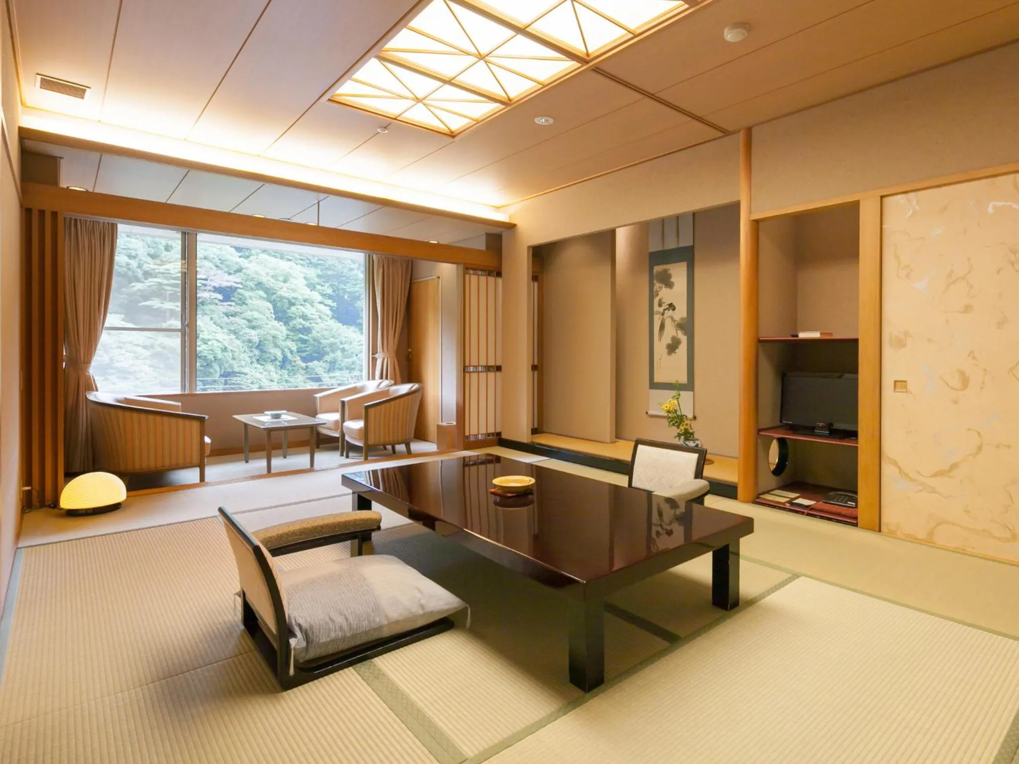 Japanese-Style Room in Arima Onsen Gekkoen Korokan