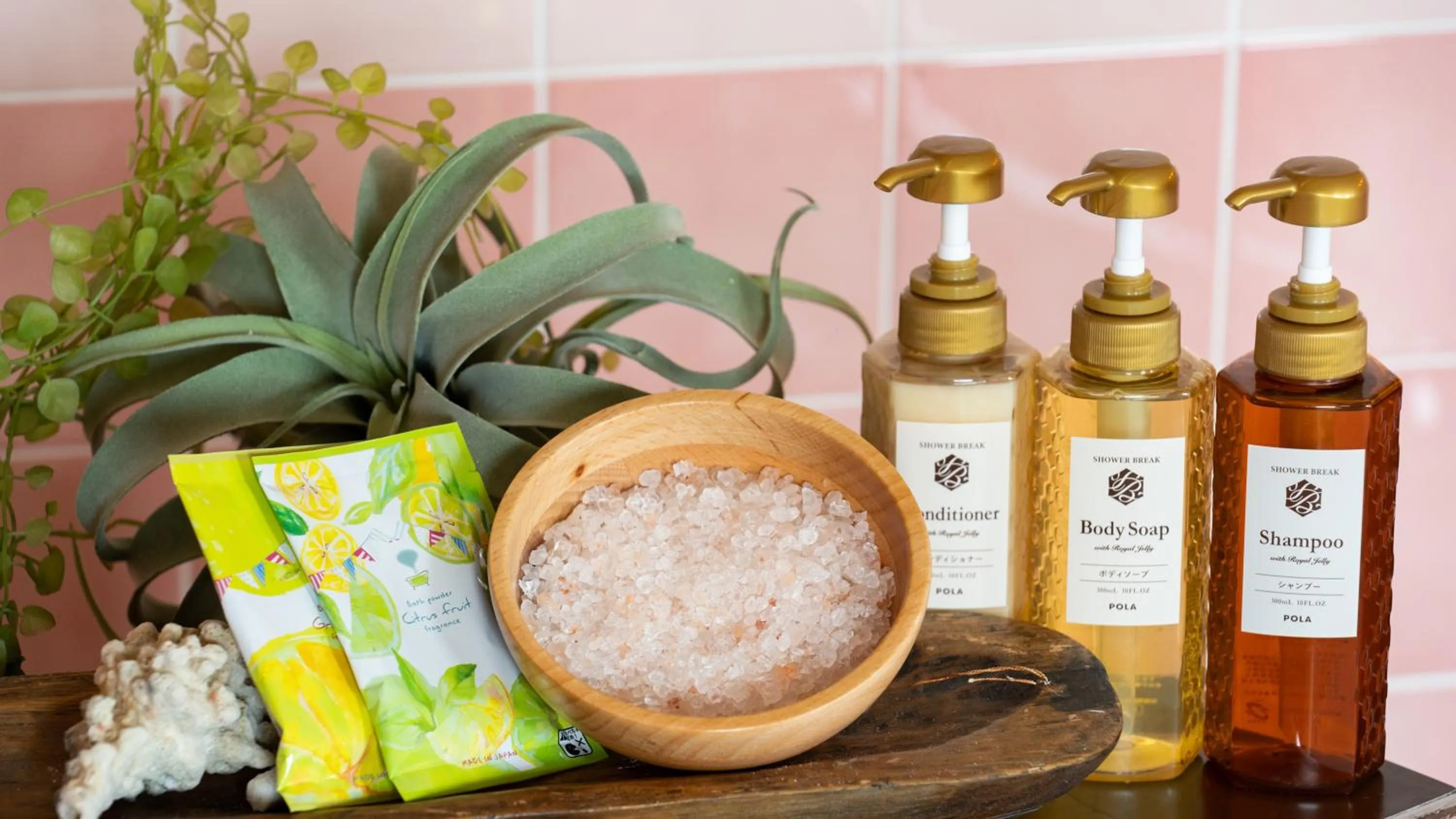 Superior Large Twin Room - Non Smoking in Rycom Crystal Hotel