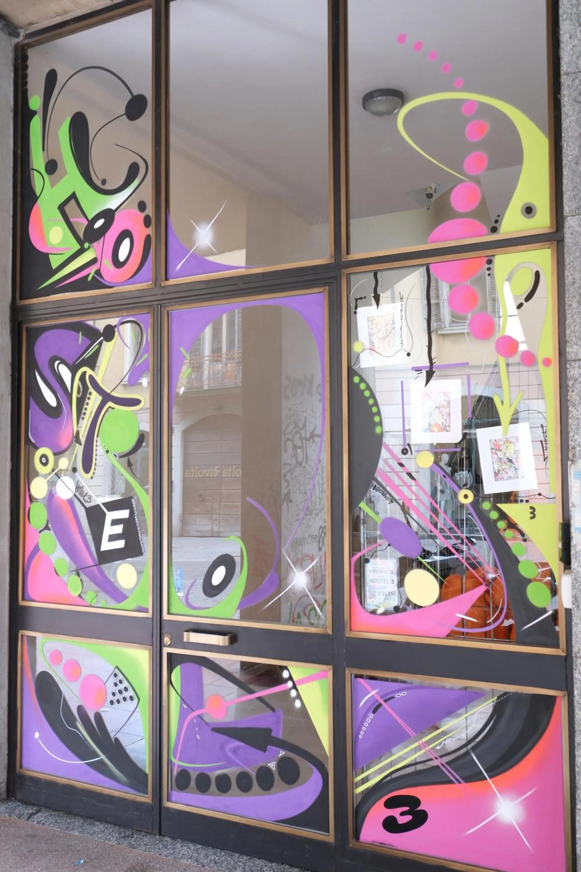 Single Room with Shared Bathroom in Hostel 3