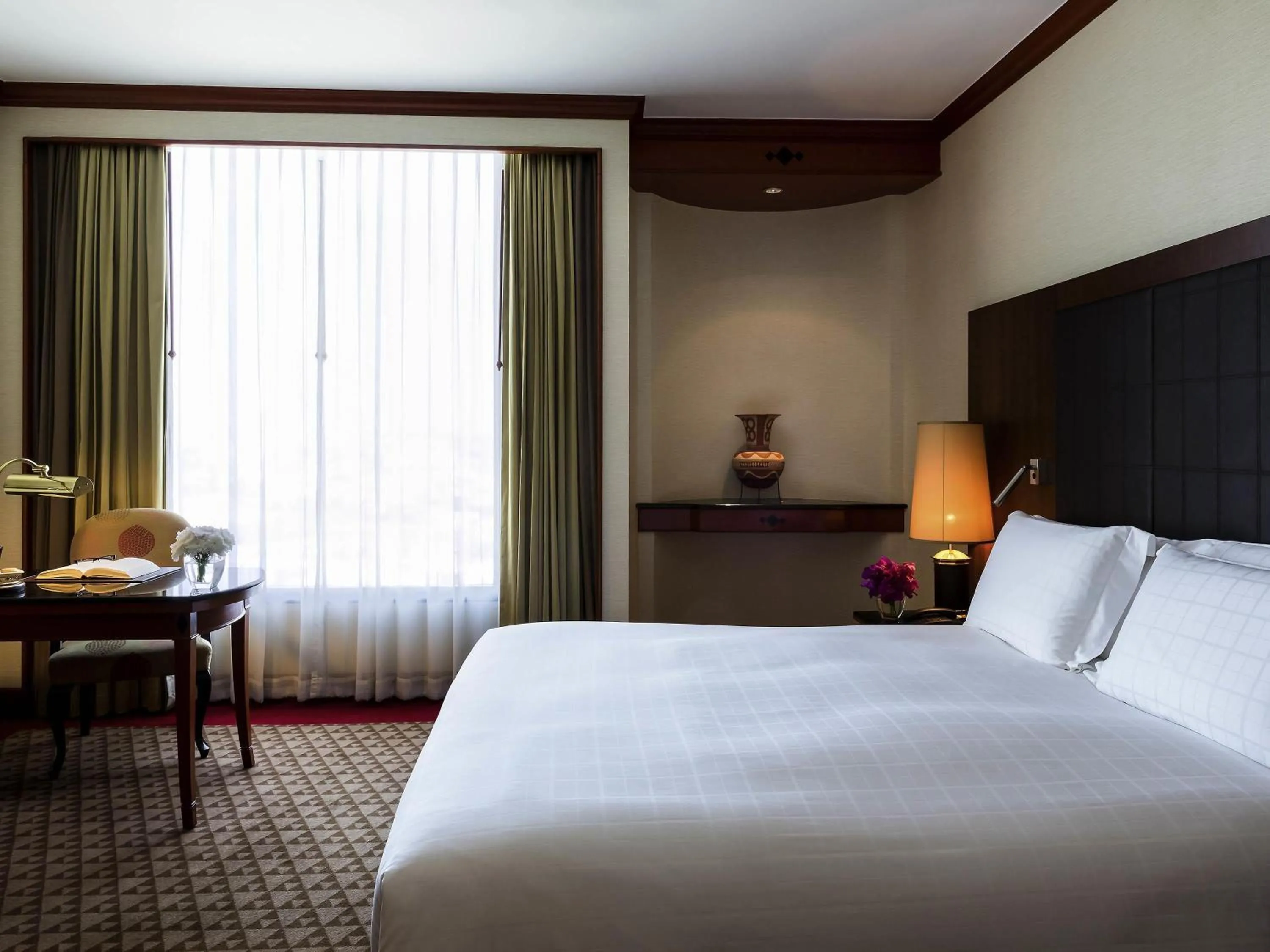 Superior King Room in Pullman Khon Kaen Raja Orchid