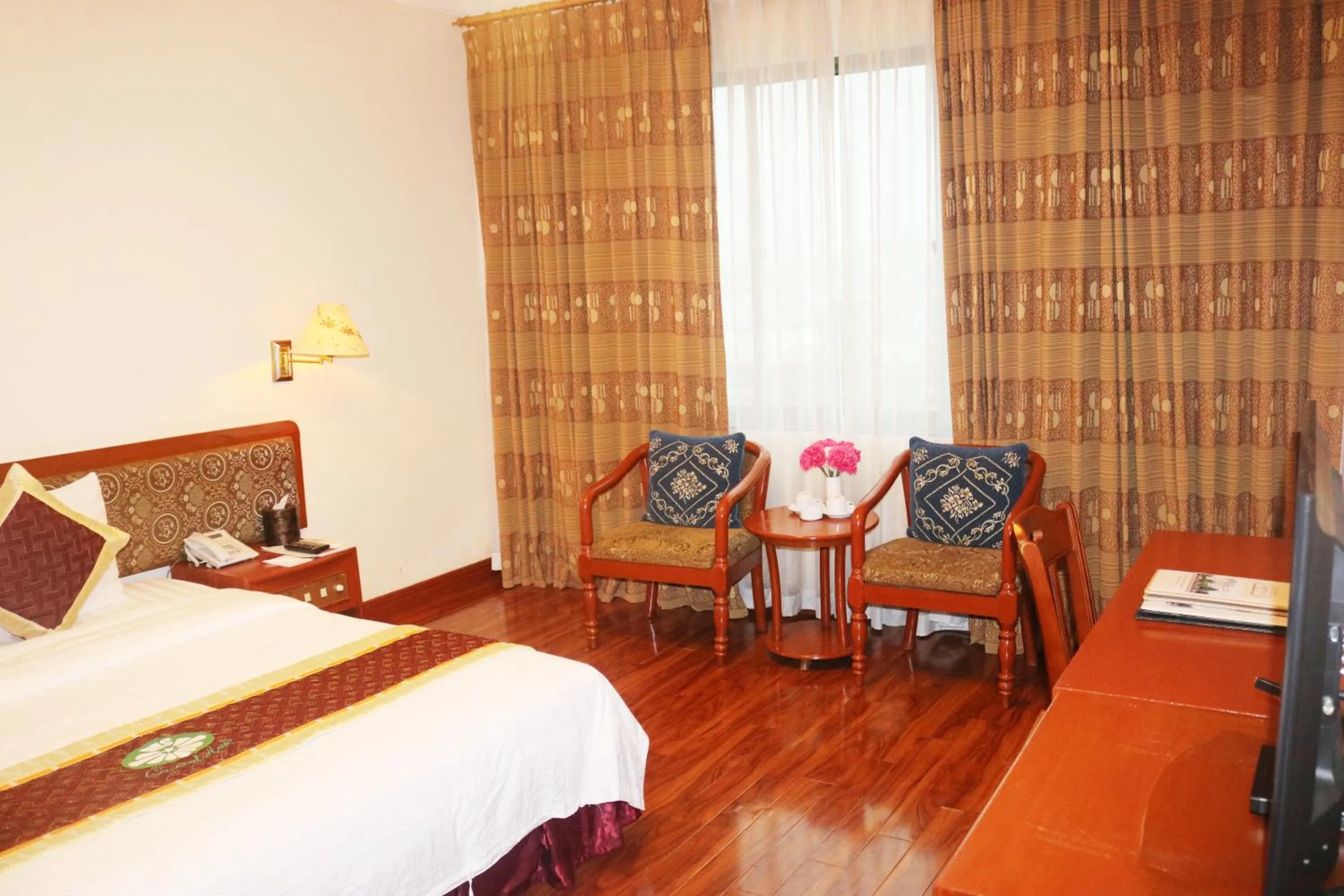 Deluxe Double or Twin Room - single occupancy in Central Hotel