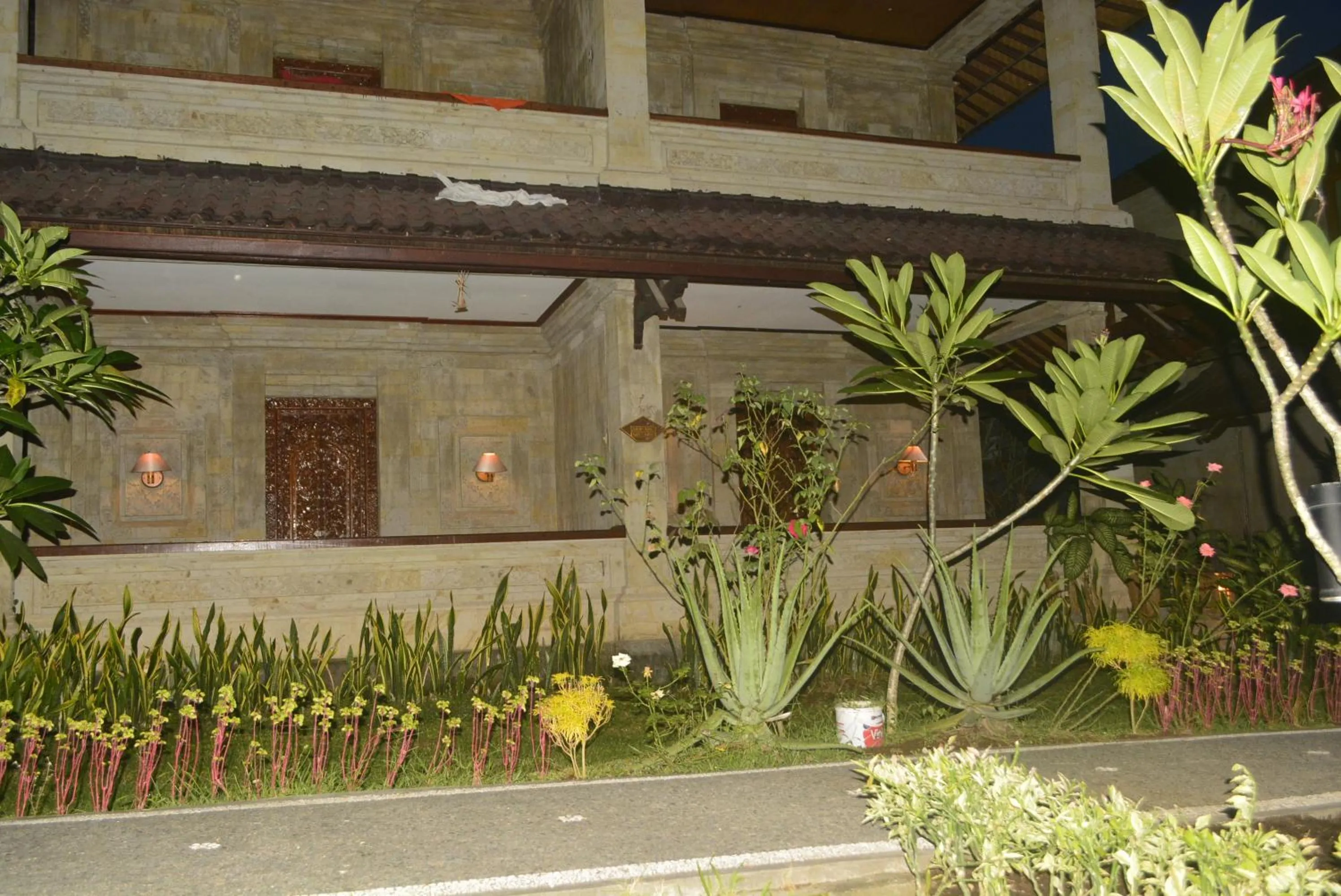 Deluxe Double or Twin Room with Balcony in Puri Padi