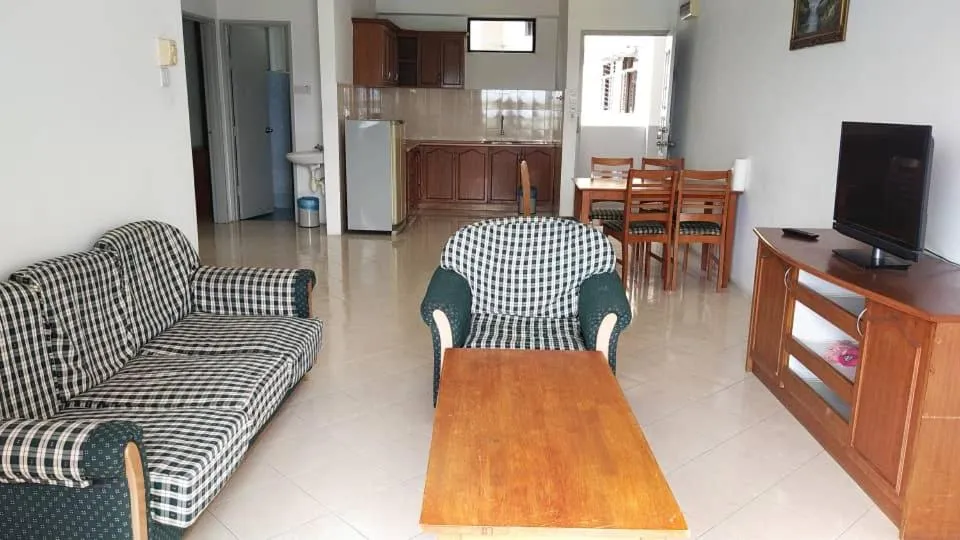 Two-Bedroom Apartment in Marina Cove Resort