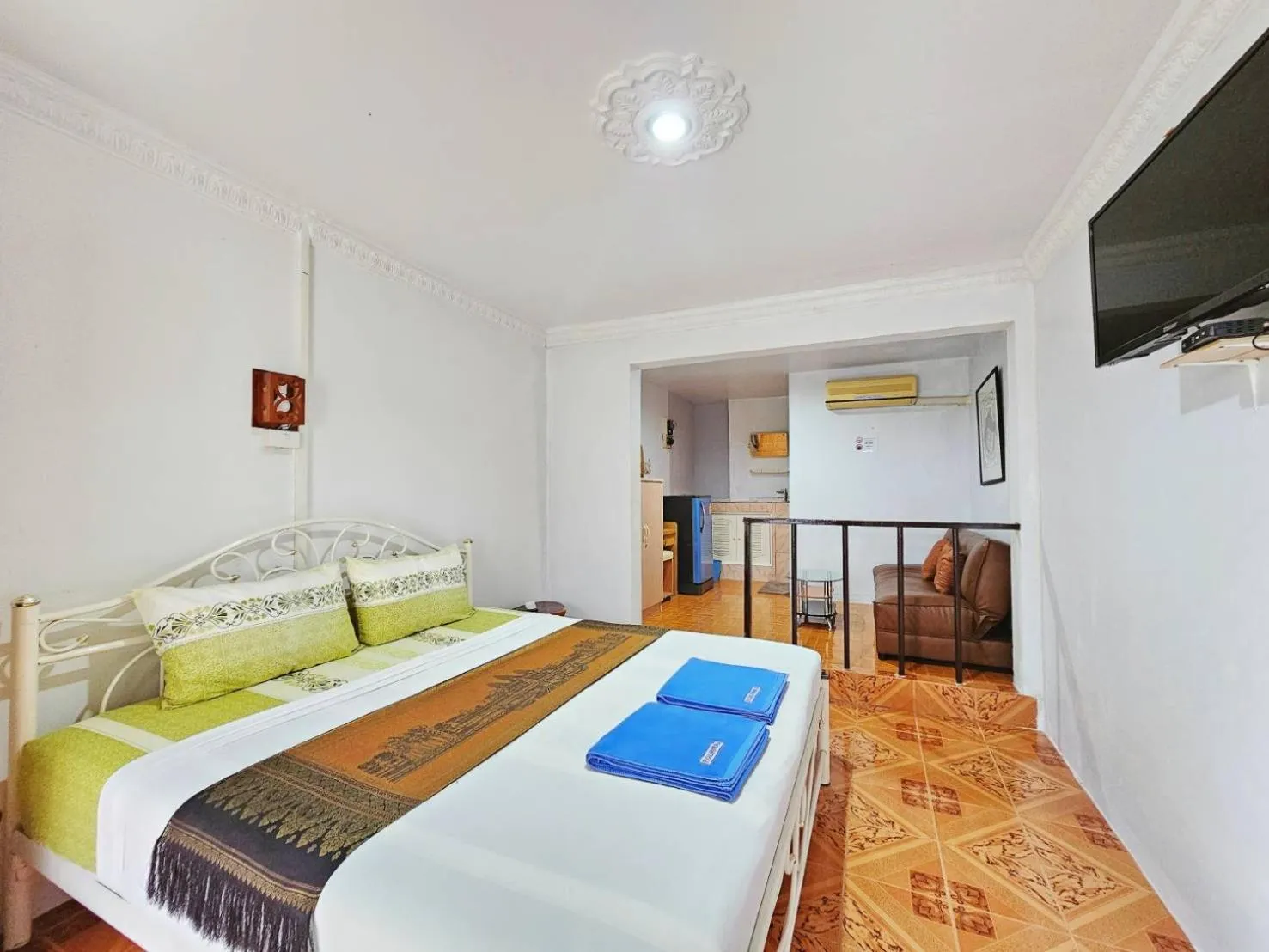 Superior Double Room in P.California Inter Hostel