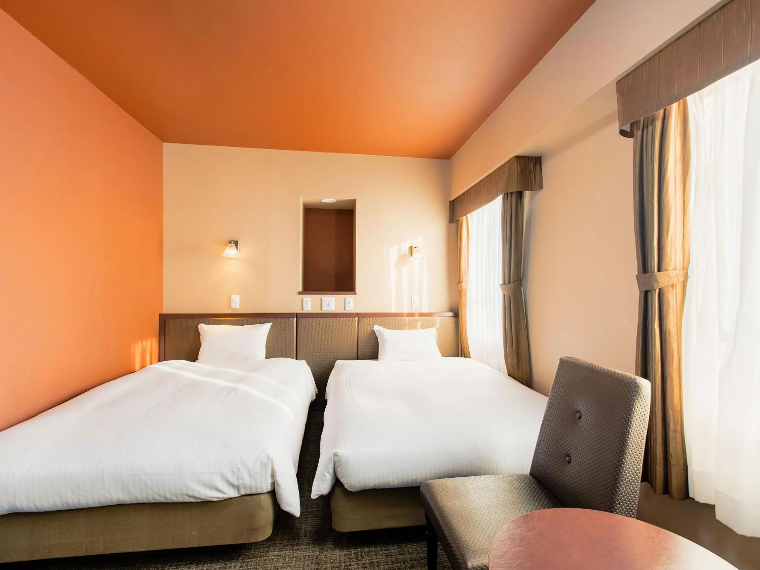 Twin Room - Smoking in KOKO STAY Chitose - formerly Hotel Wing International Chitose