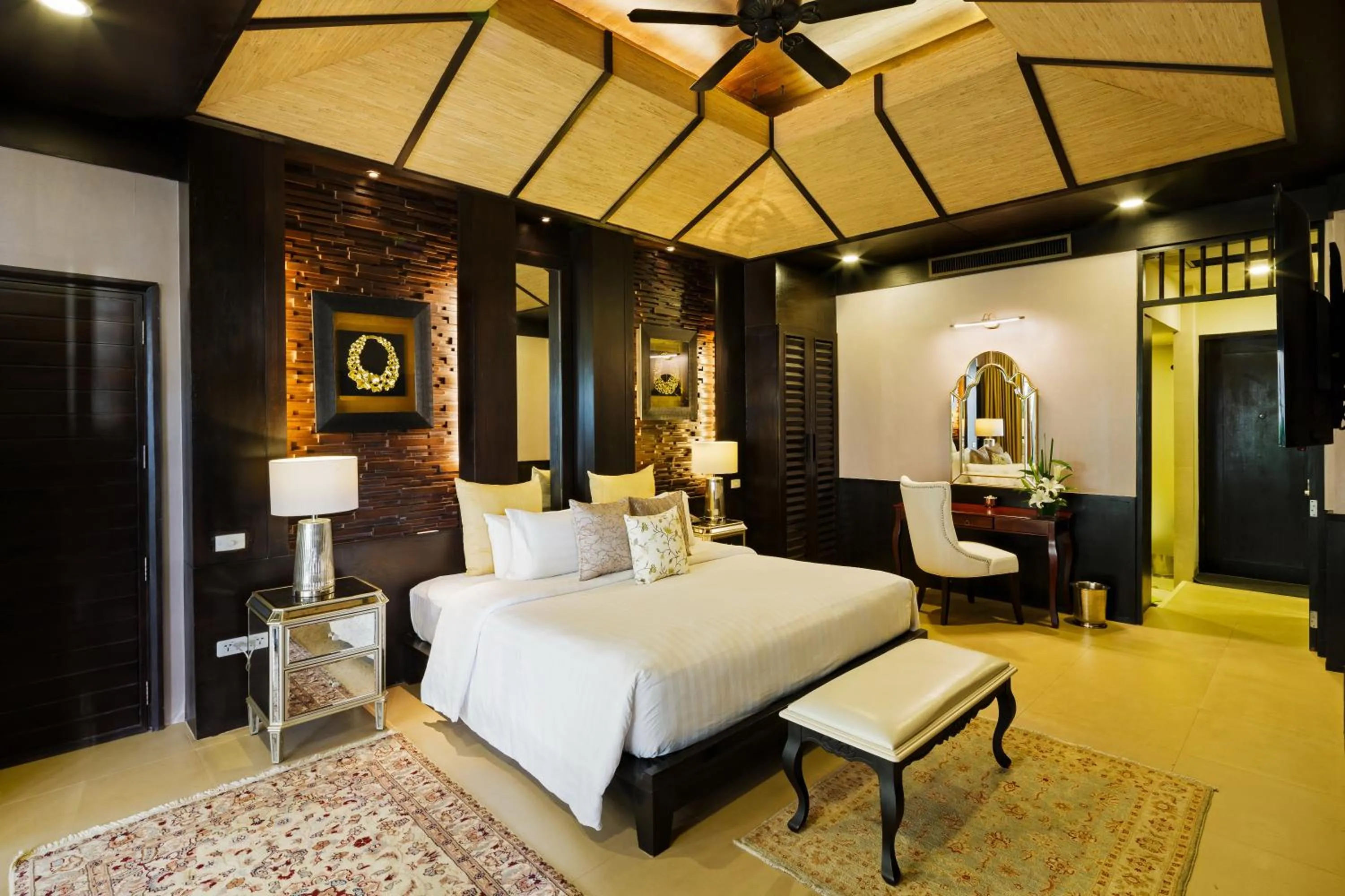 Impiana Suite in Impiana Beachfront Resort Patong, Phuket