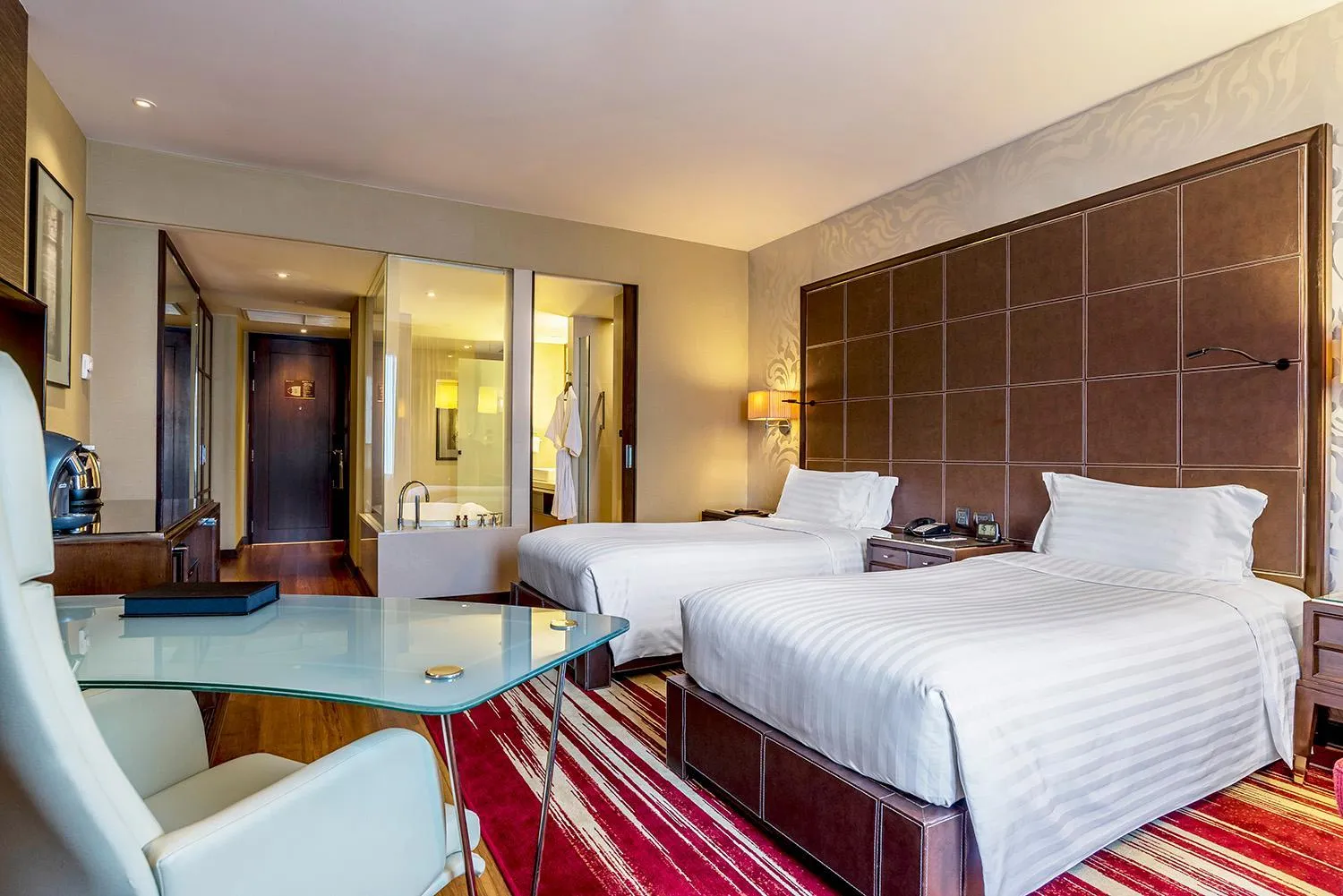 Executive Twin Room - Lounge Access in Pullman Bangkok Grande Sukhumvit