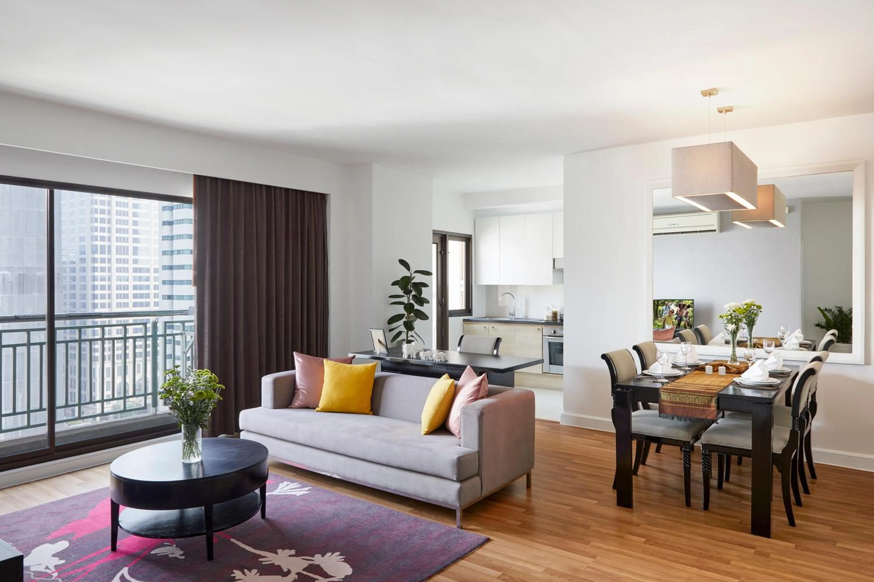 Deluxe Two-Bedroom Apartment in Somerset Park Suanplu Bangkok