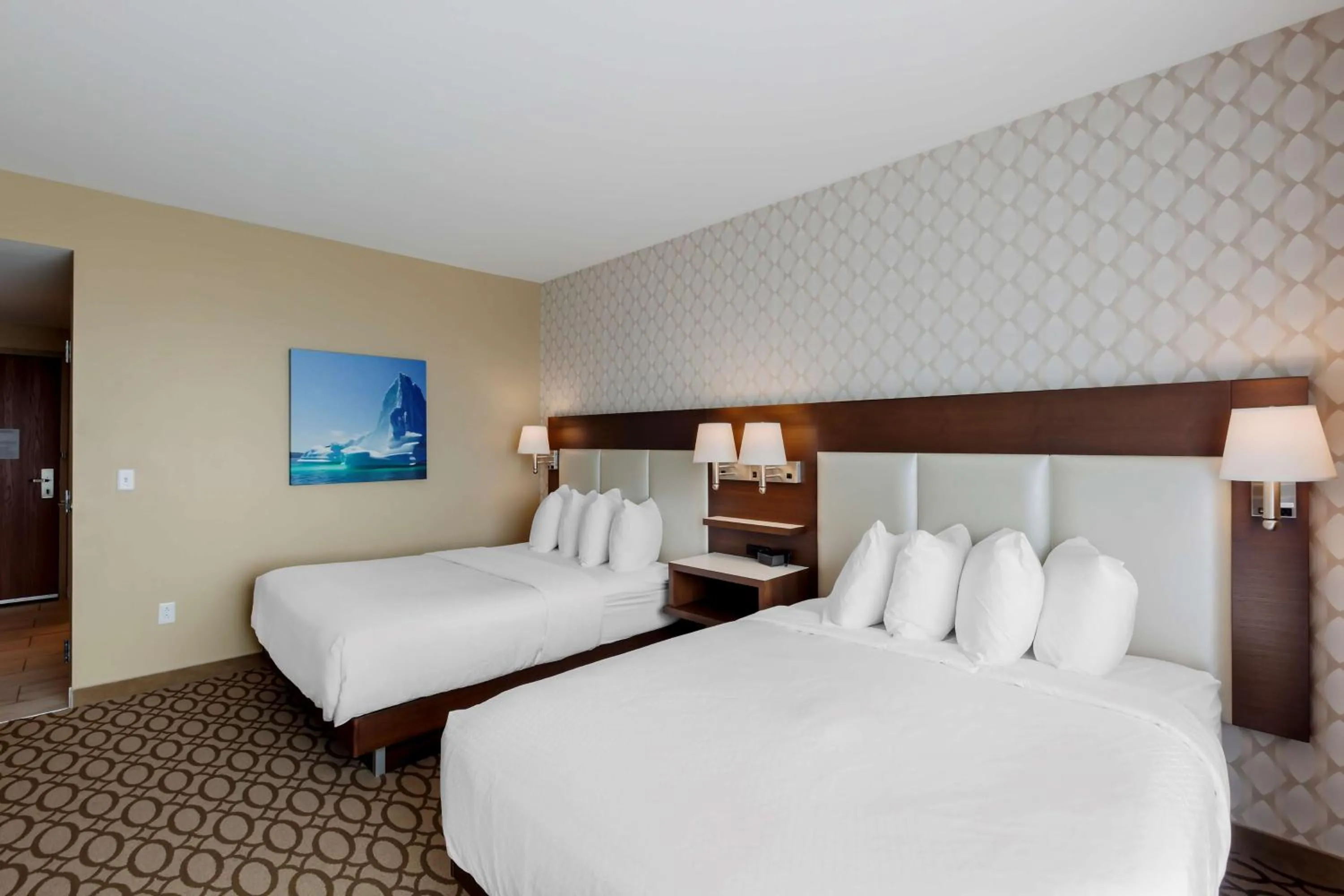 Queen Room with Two Queen Beds and Bath Tub in Best Western Plus St. John's Airport Hotel and Suites