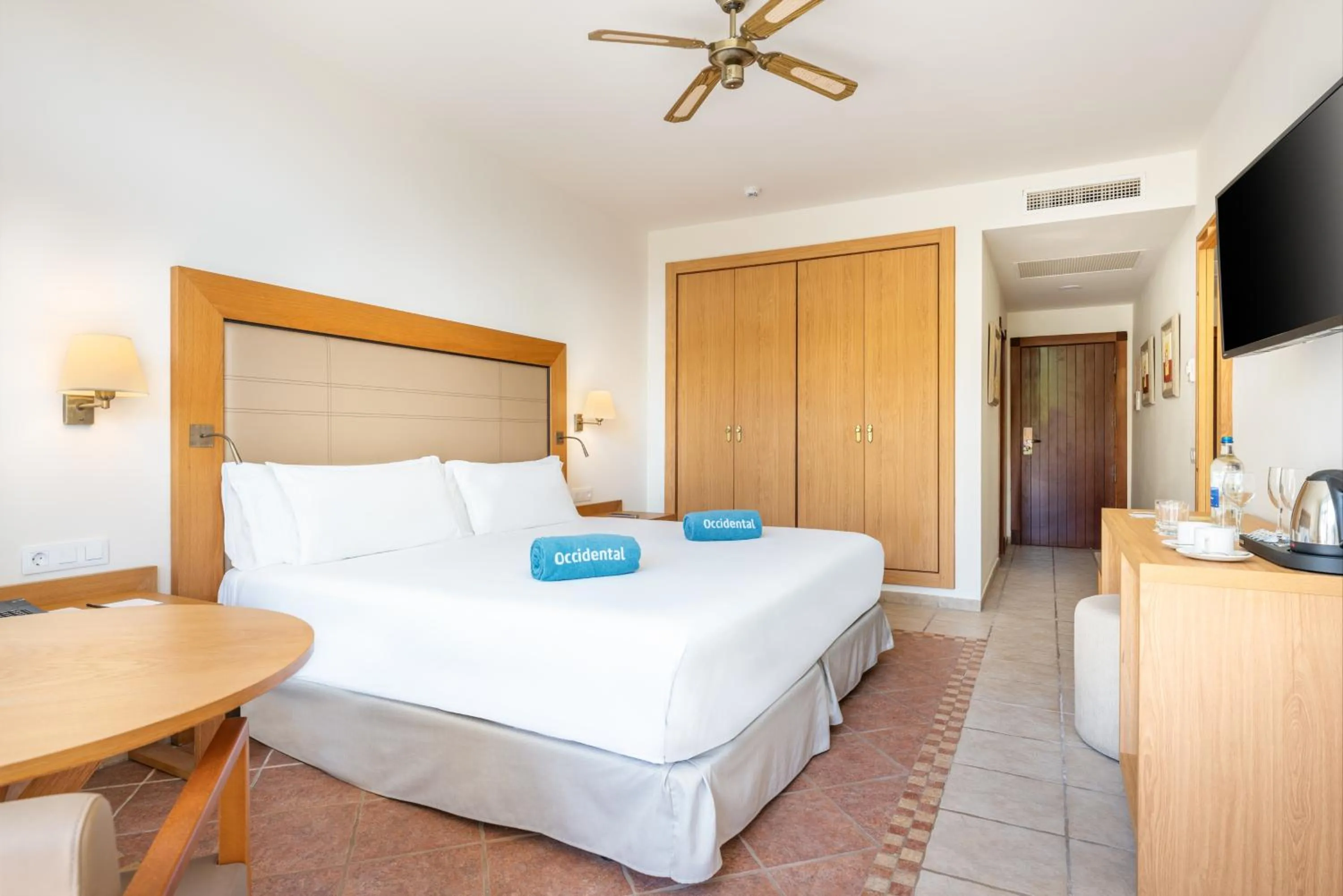 Deluxe Double Room with Sea View (1 Adult) - single occupancy in Occidental Jandía Royal Level - Adults Only